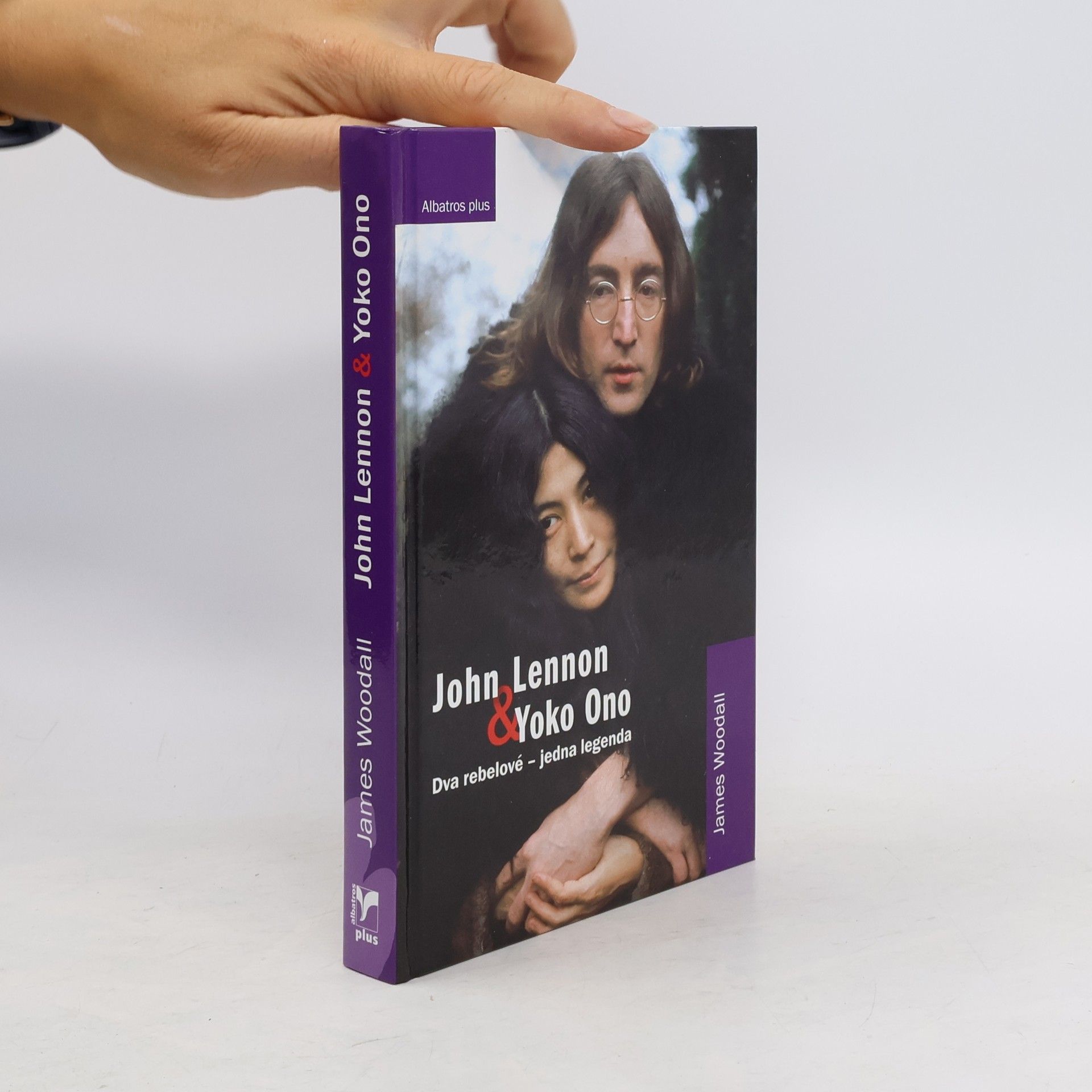 James Woodall John Lennon & Yoko Ono. Dva rebelové - jedna legenda
