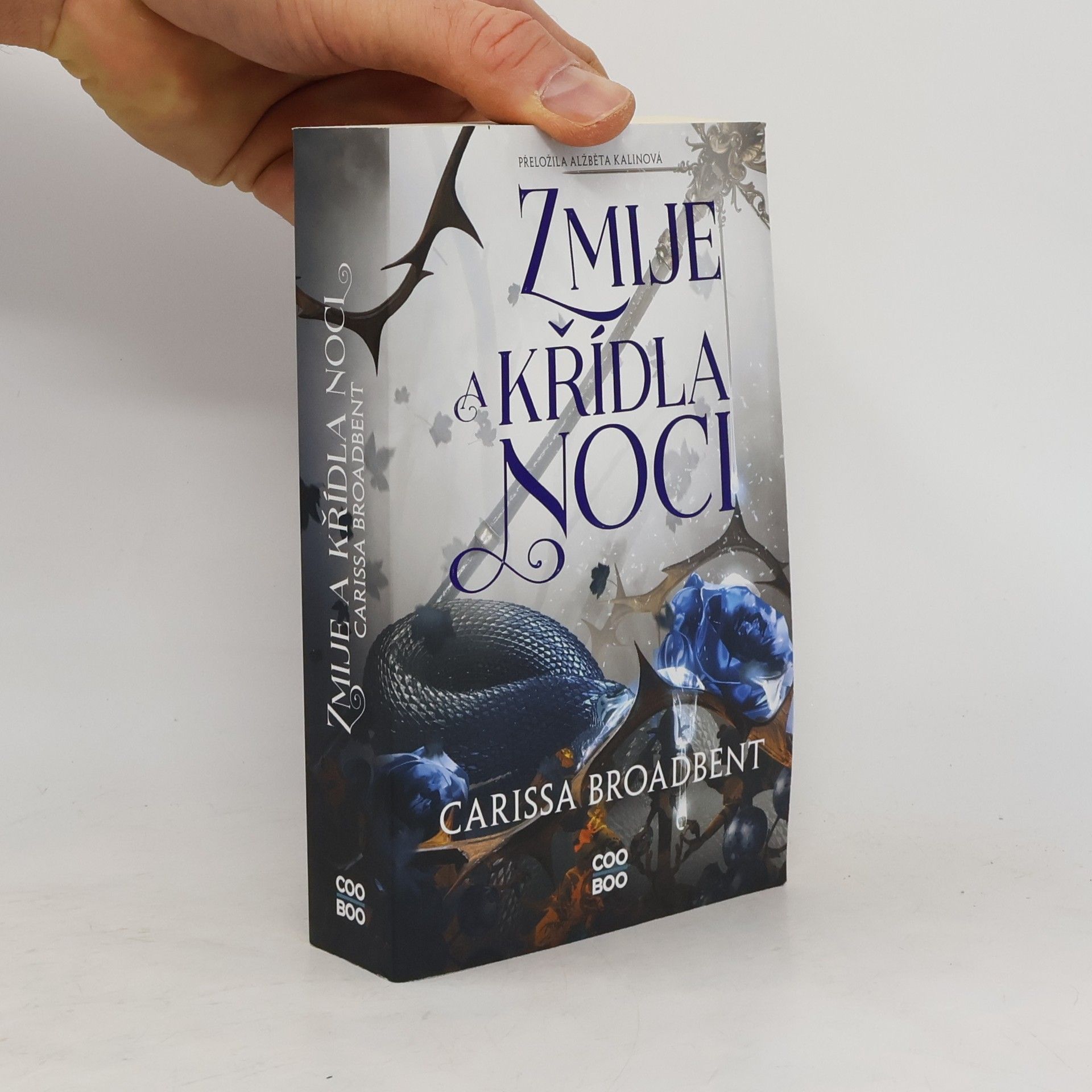 Carissa Broadbent Zmije a křídla noci