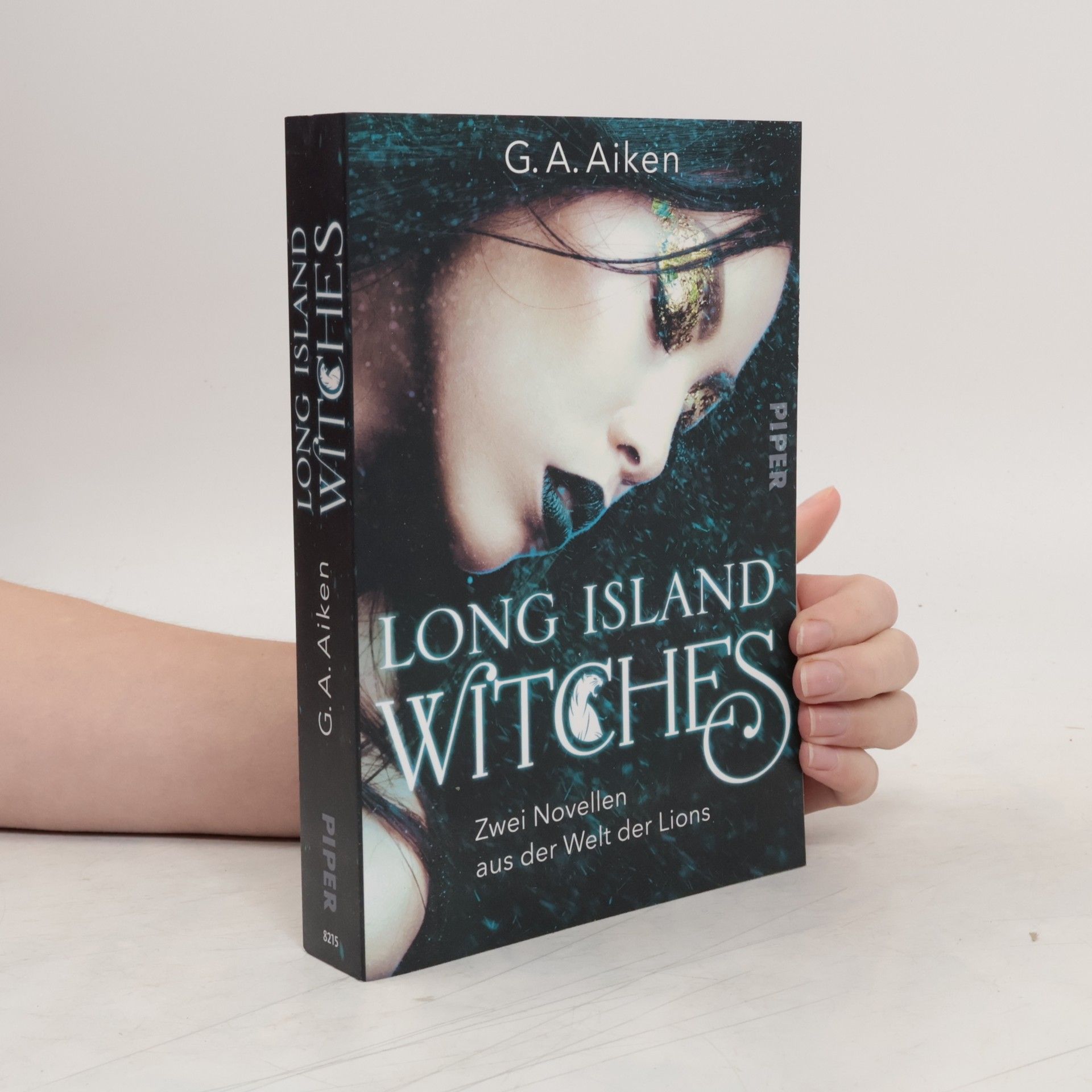 Shelly Laurenston Long Island witches