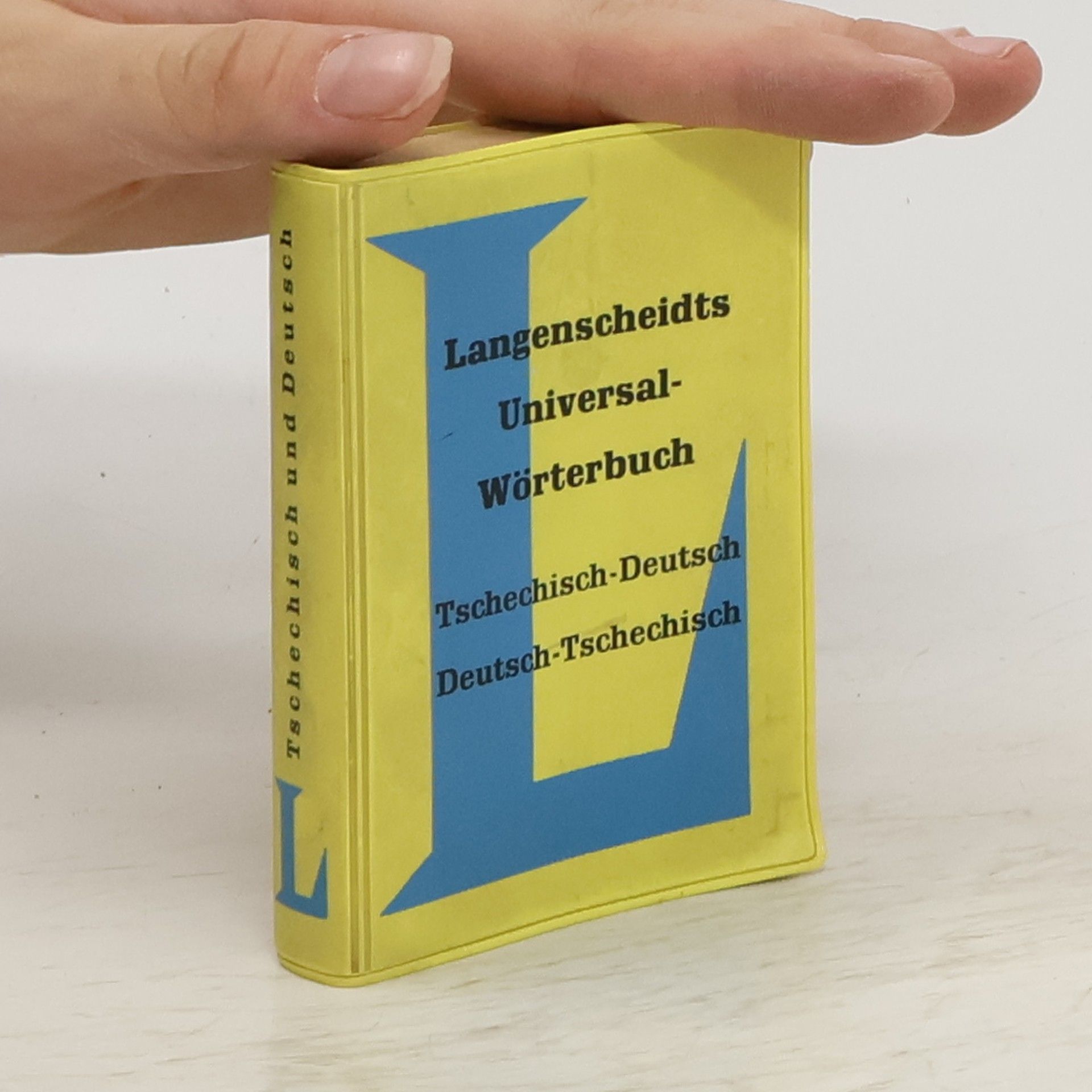 Friedrich Kabesch Langenscheidts Universal-Wörterbuch : Tschechisch-Deutsch Deutsch-Tschechisch