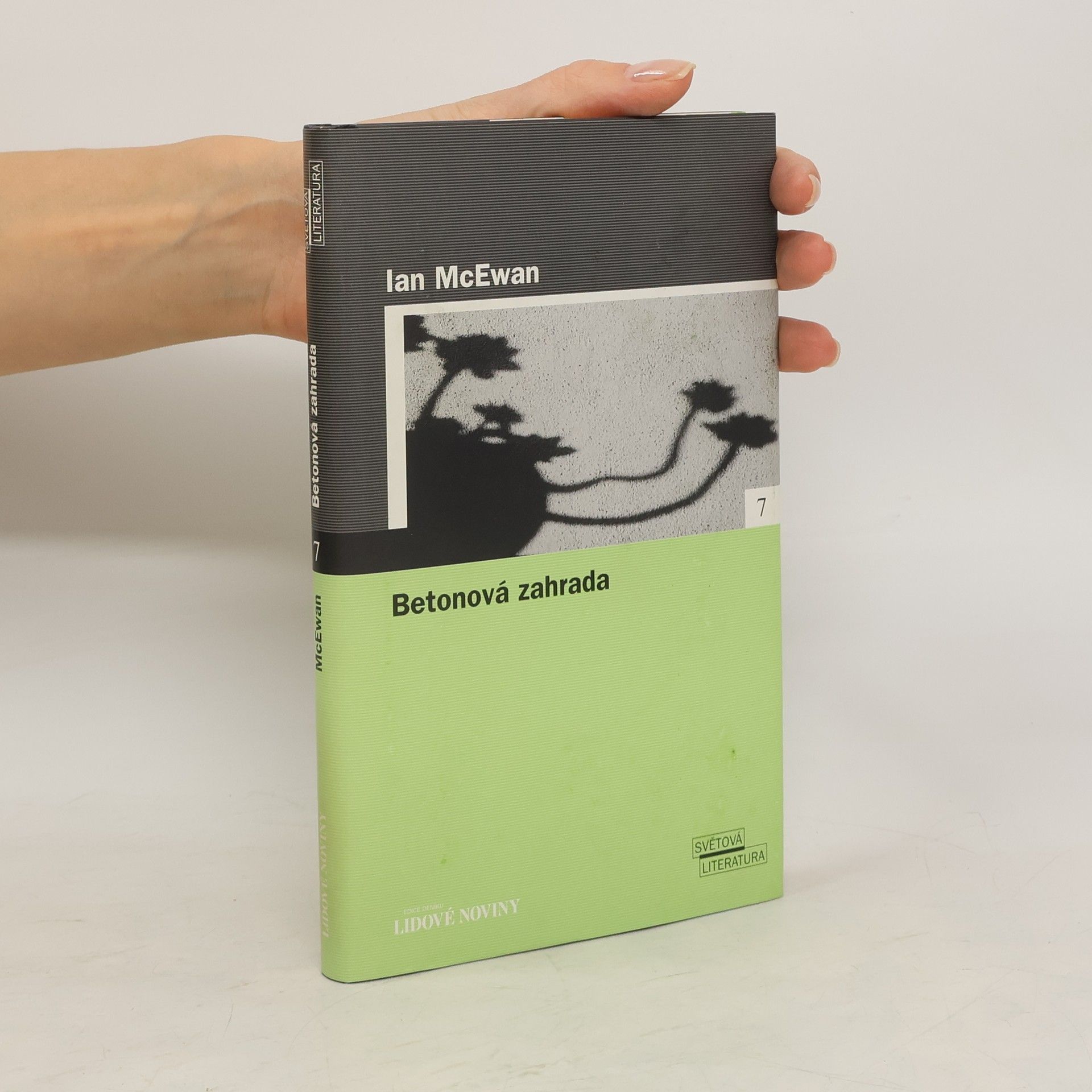 Ian McEwan Betonová zahrada