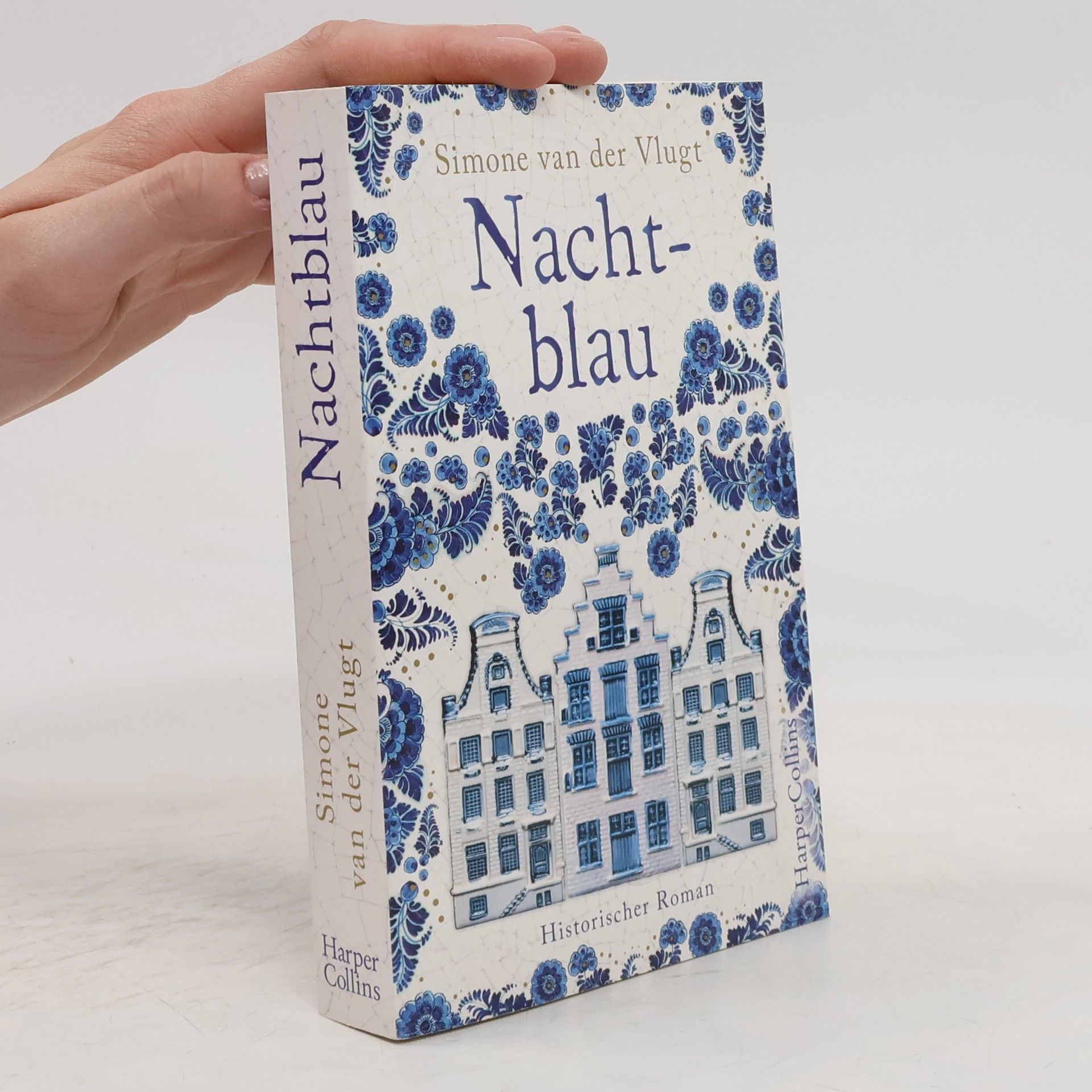 Simone van der Vlugt Nachtblau