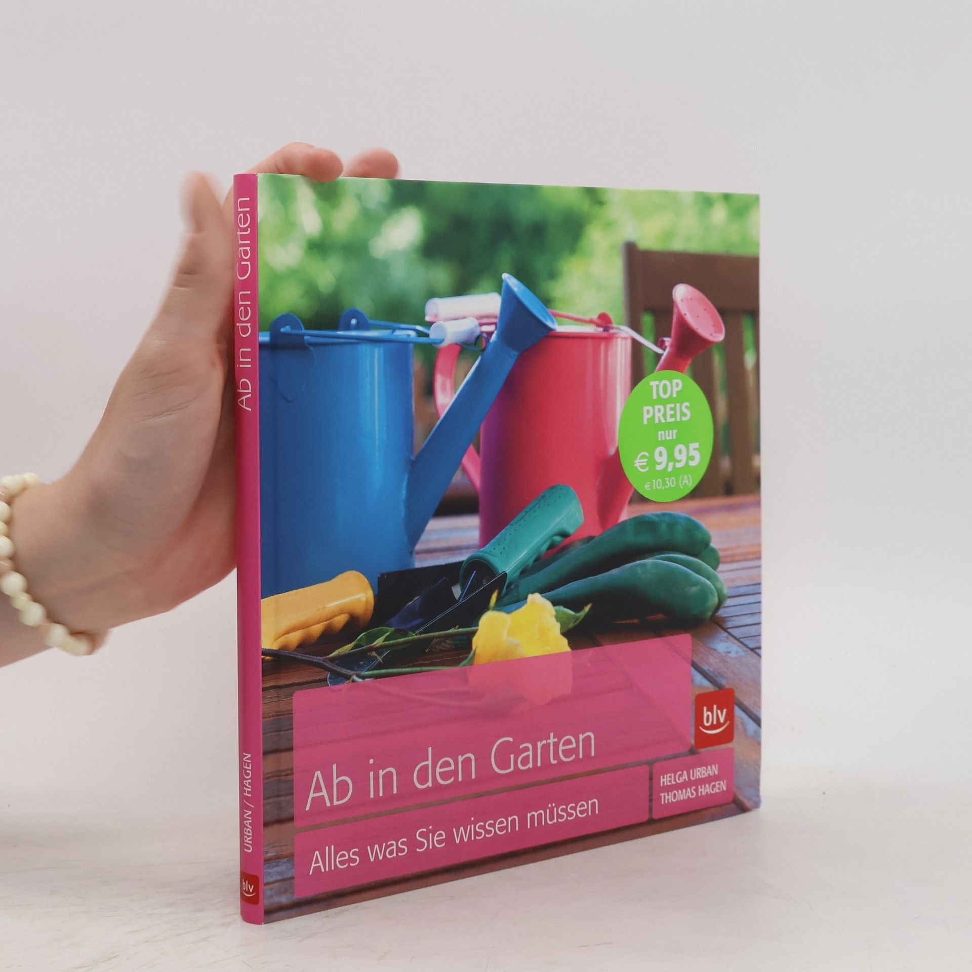 Helga Urban Ab in den Garten