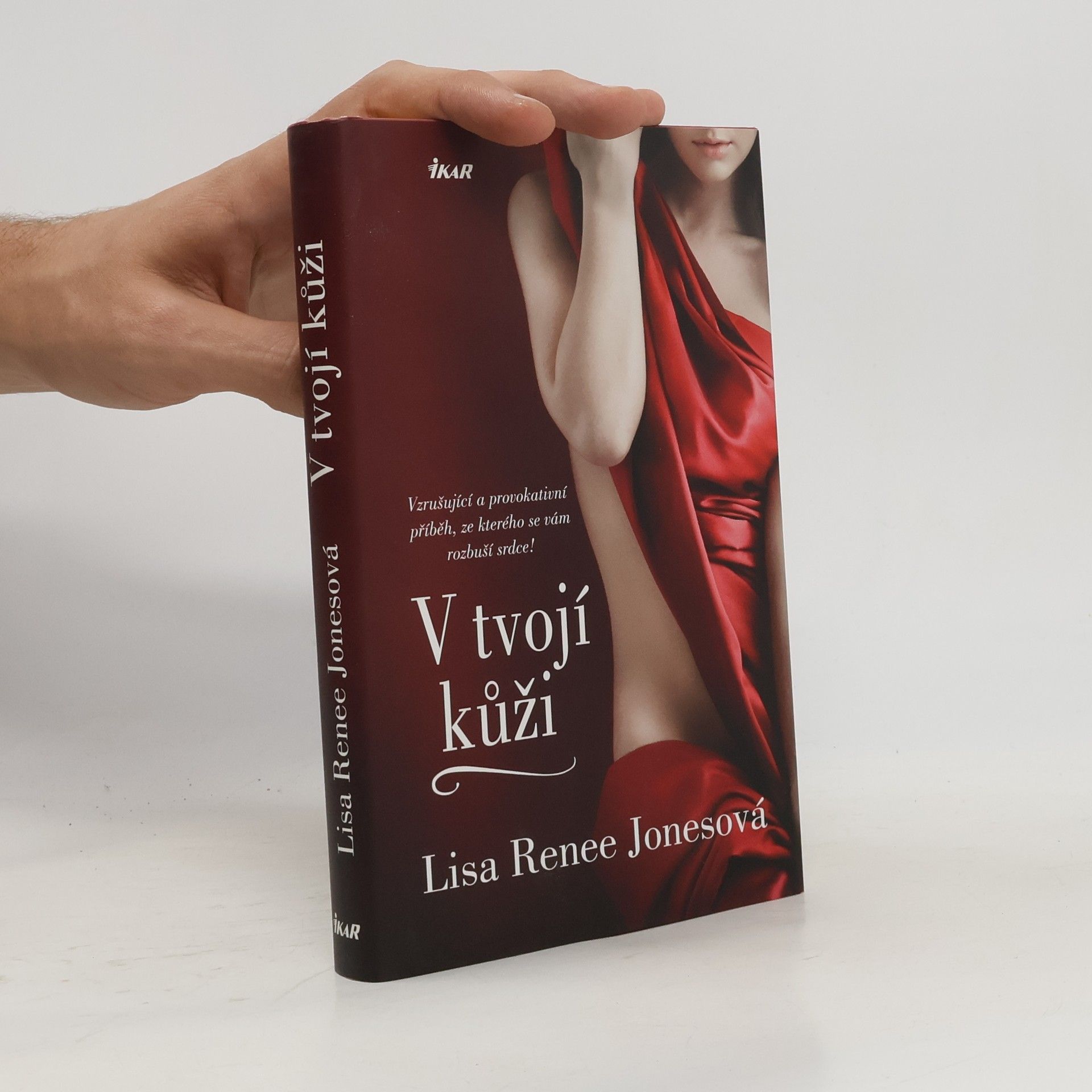 Lisa Renee Jones V tvojí kůži