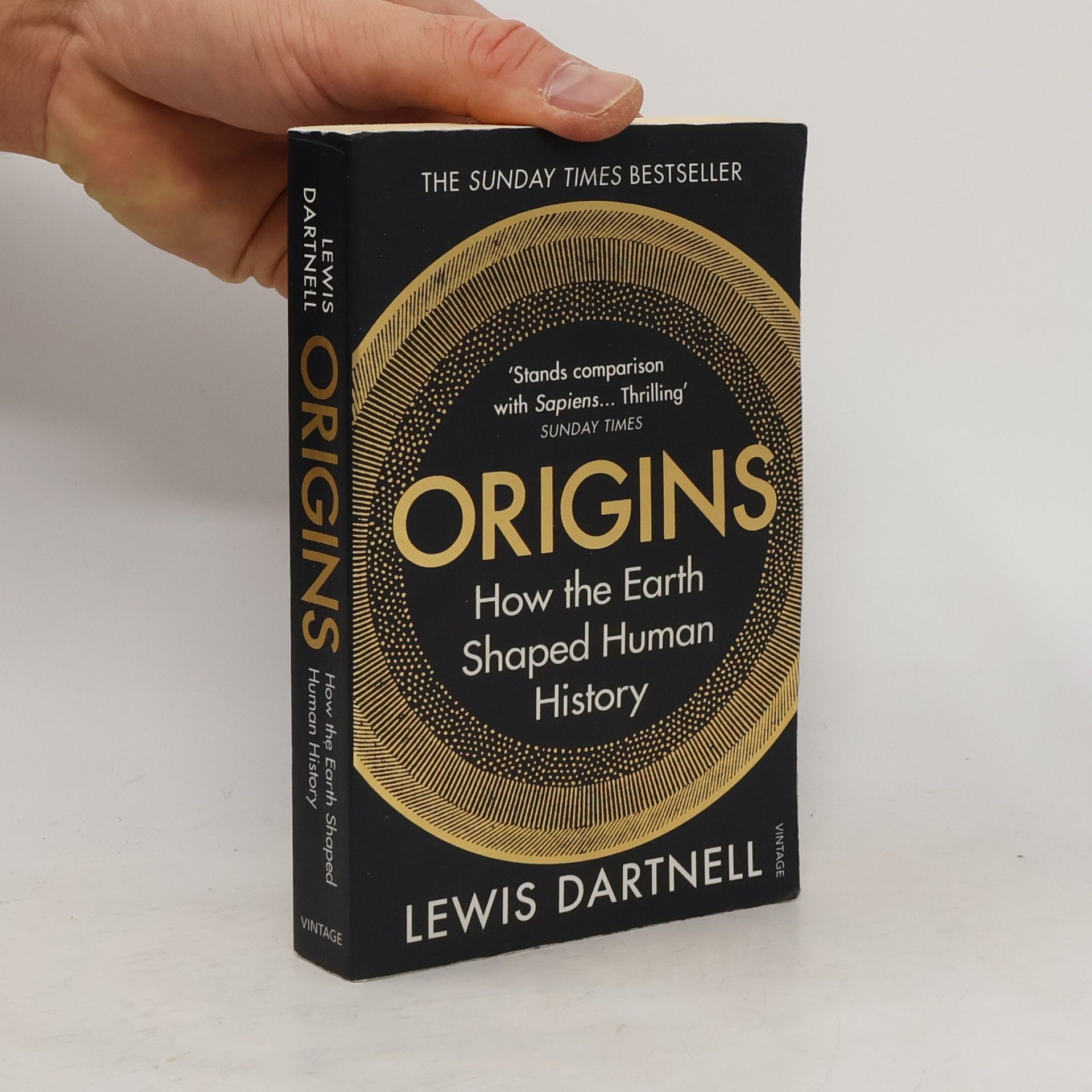 Lewis Dartnell Origins : how the Earth shaped human history