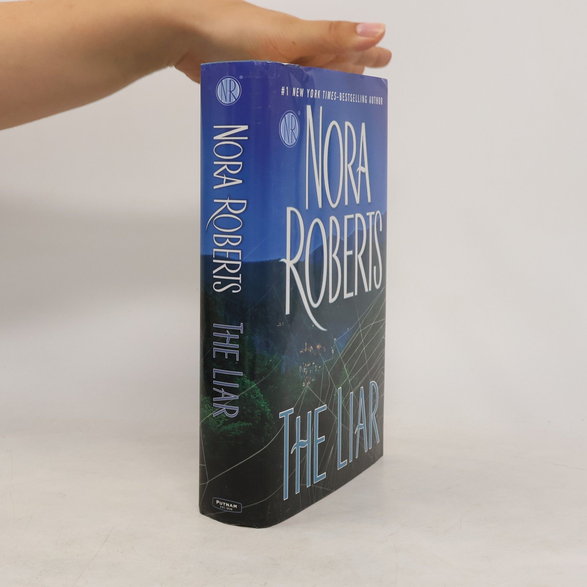 Nora Roberts The Liar