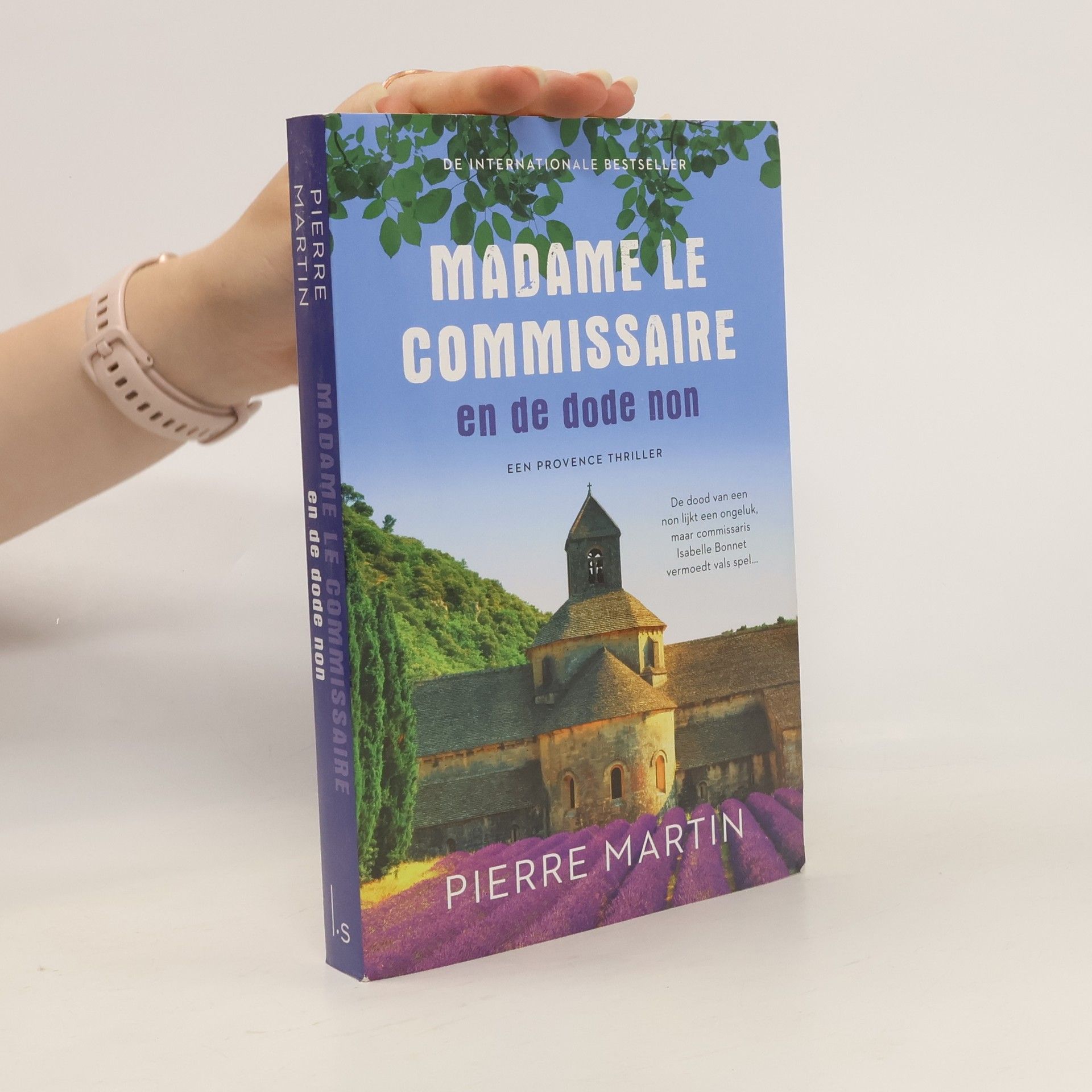 Pierre Martin Madame le Commissaire en de dode non