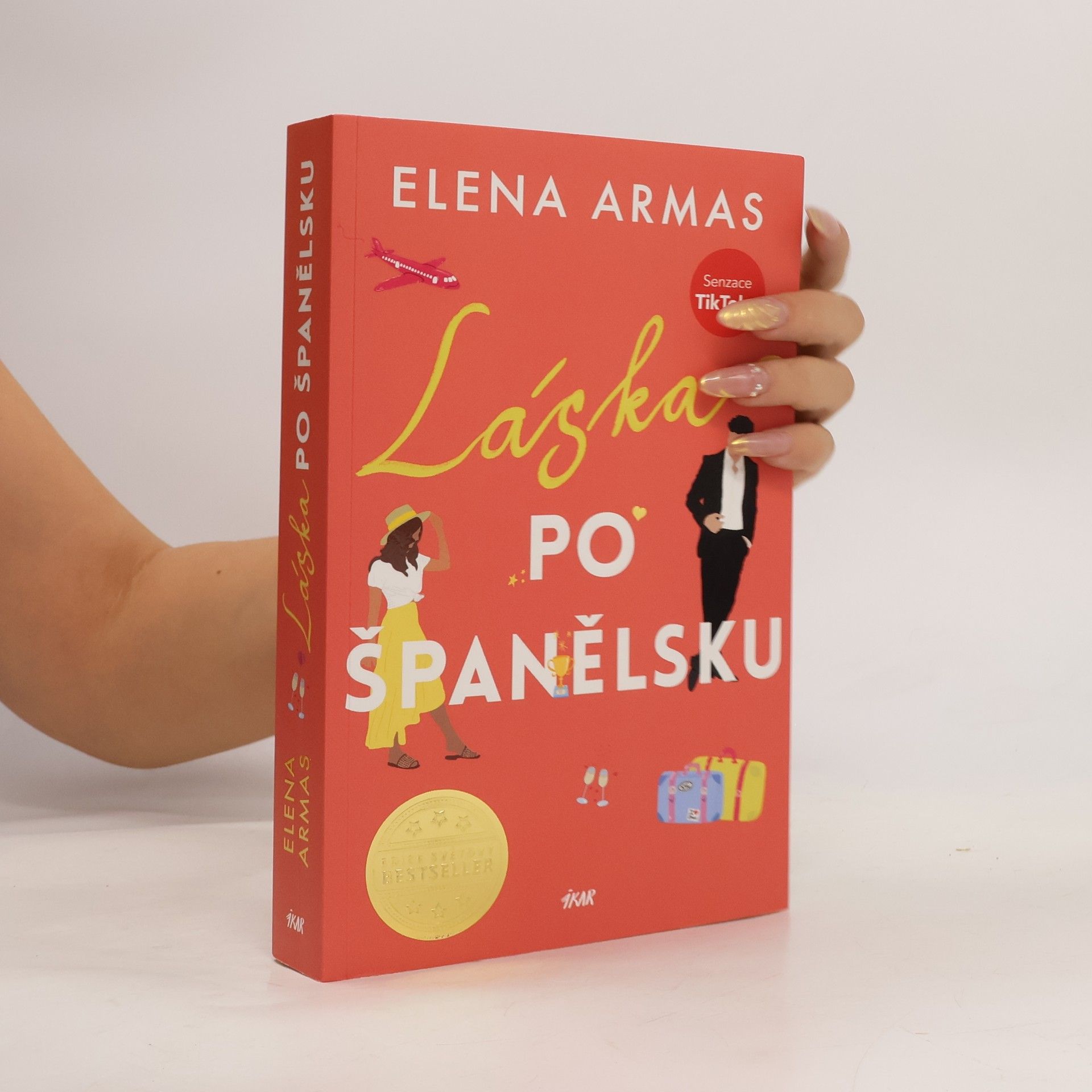 Elena Armas Láska po španělsku