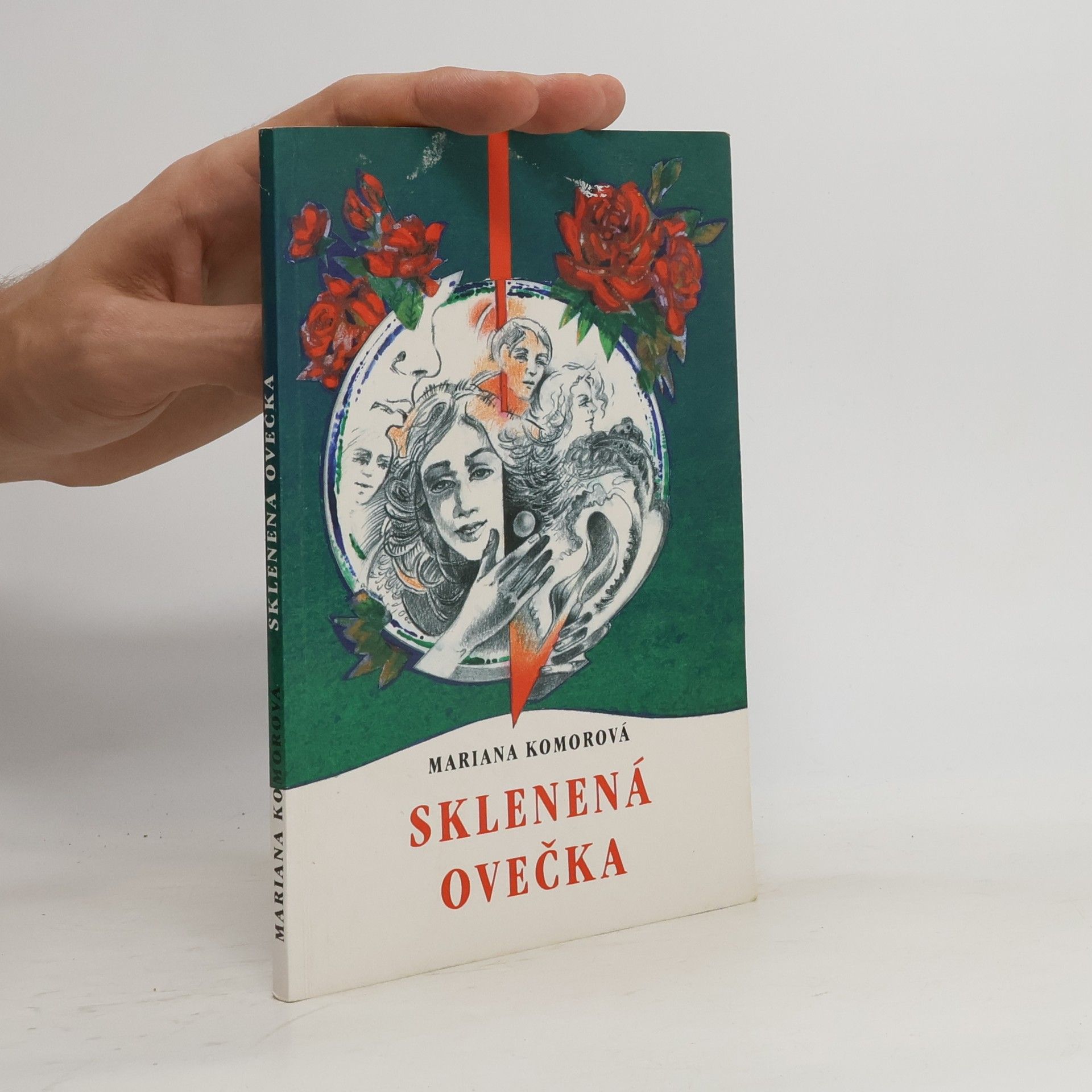 Mariana Komorová Sklenená ovečka