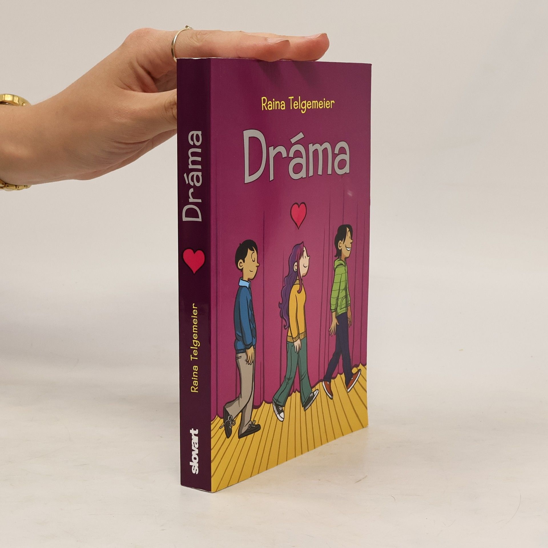 Raina Telgemeier Dráma