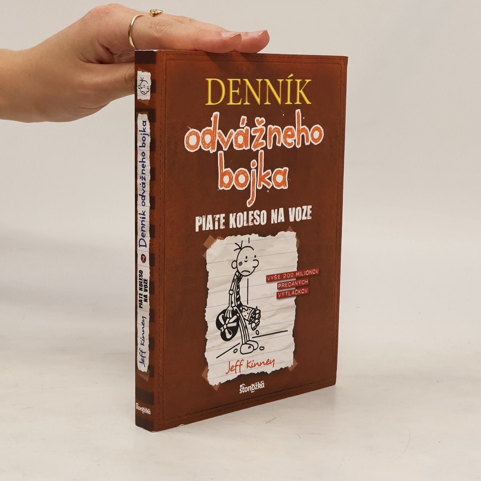 Jeff Kinney Denník odvážneho bojka. Piate koleso na voze