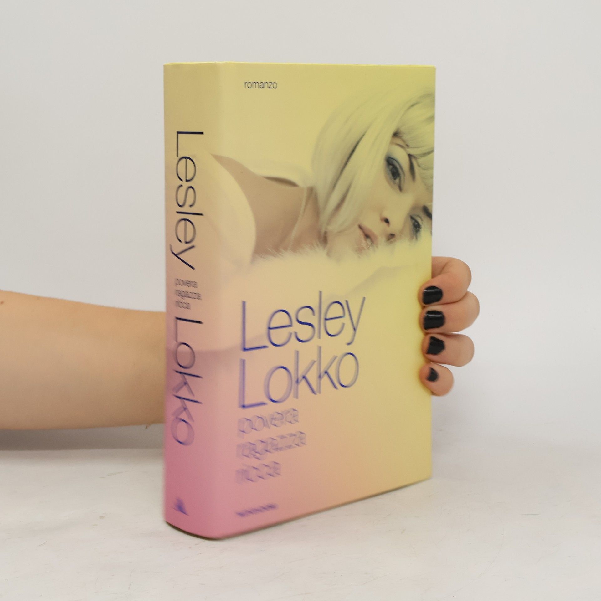 Lesley Lokko Povera ragazza ricca