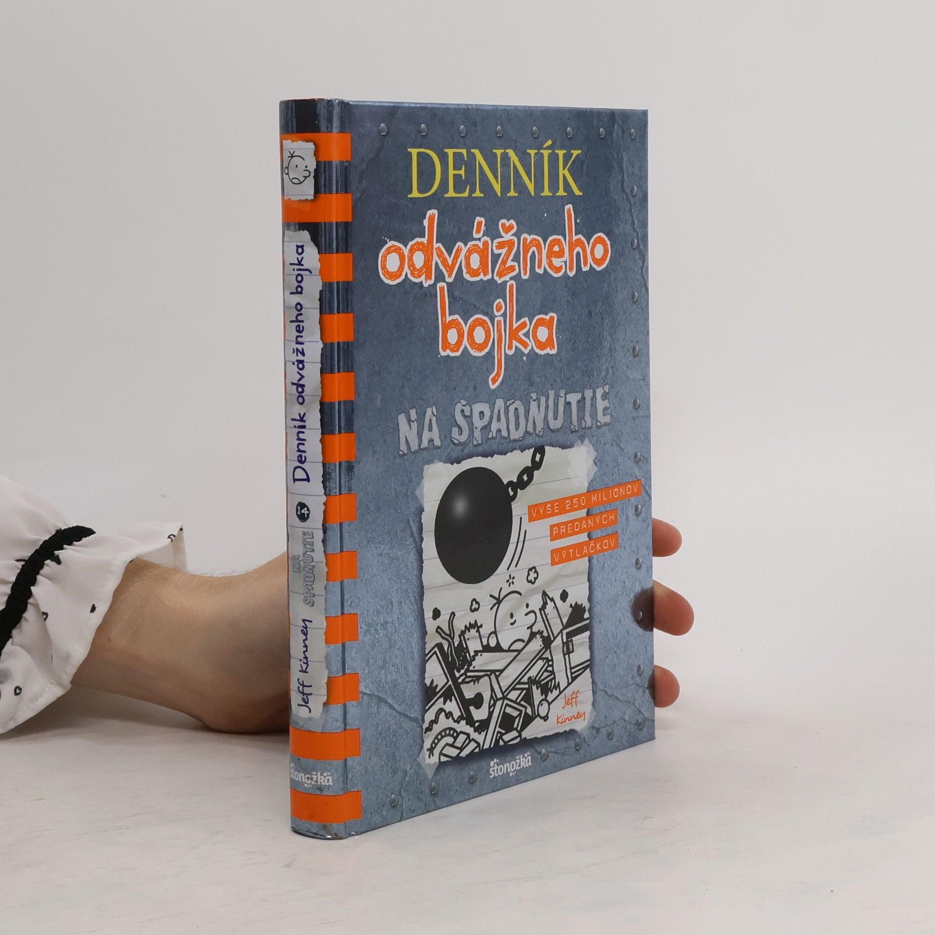 Jeff Kinney  Denník odvážneho bojka 14. Na spadnutie