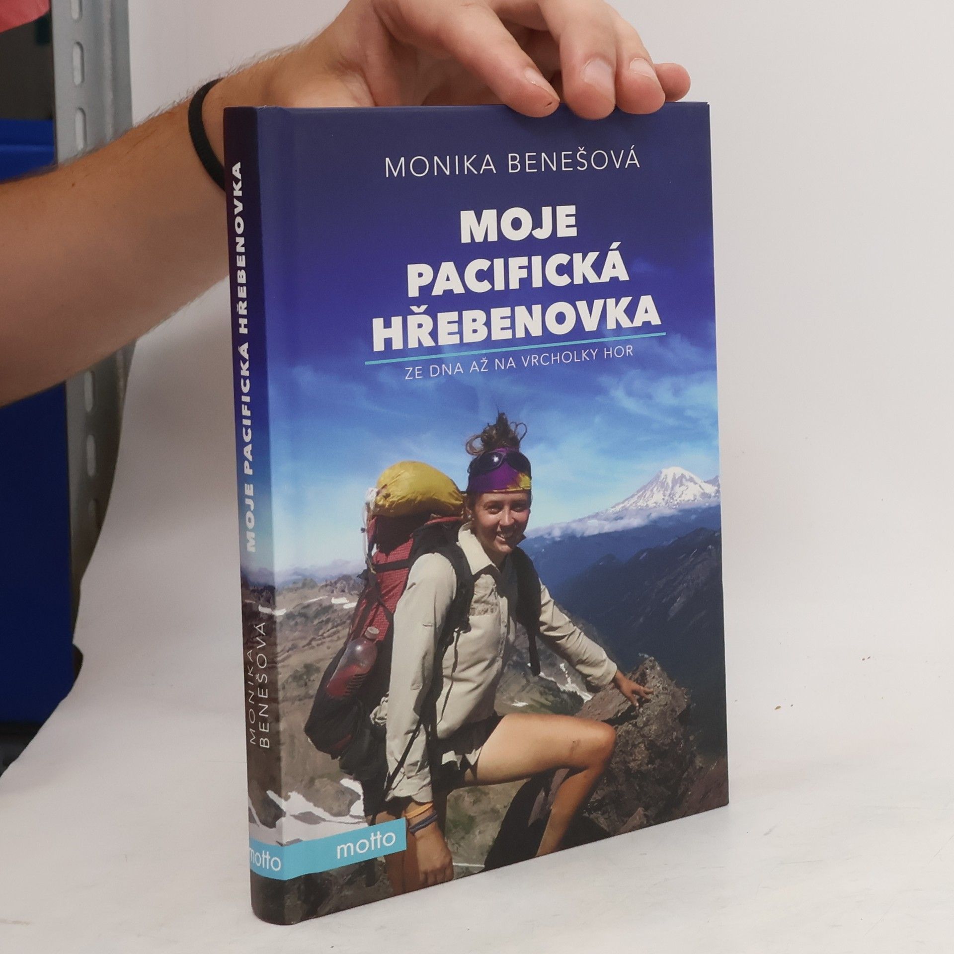 Monika Benešová Moje pacifická hřebenovka : ze dna až na vrcholky hor