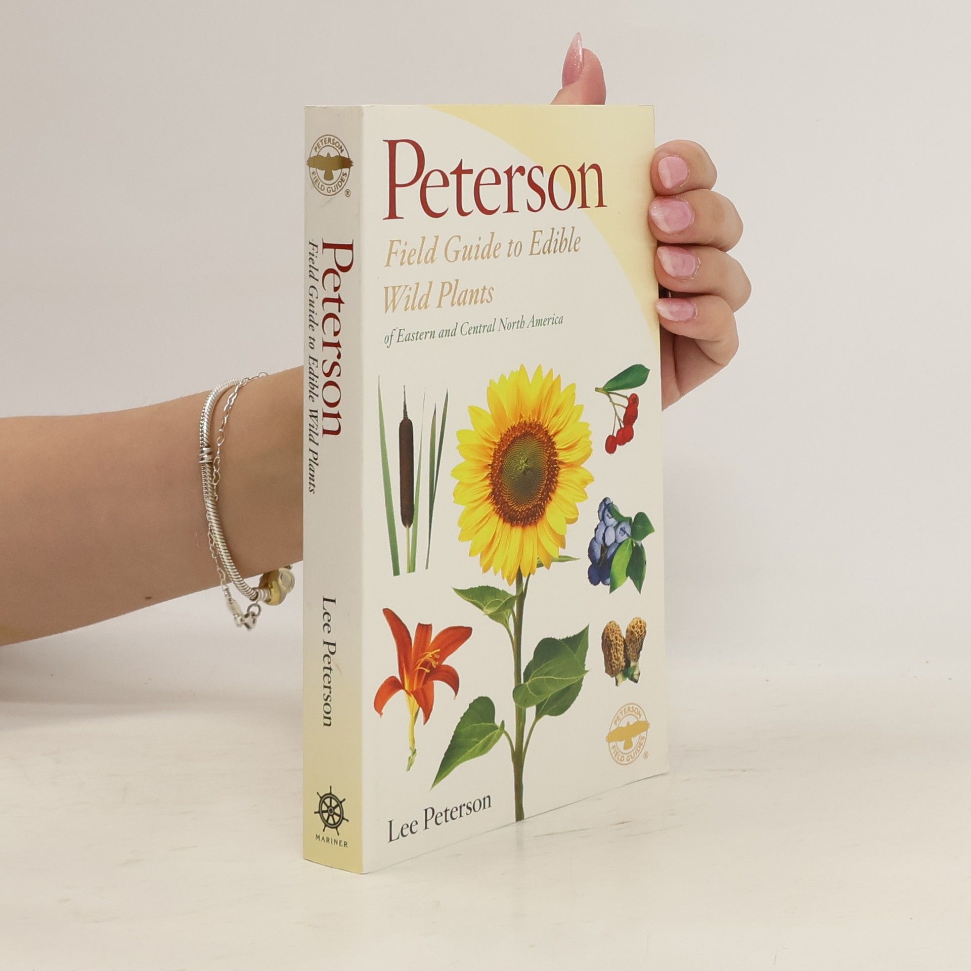 Lee Peterson A Field Guide to Edible Wild Plants of Eastern and Central North America