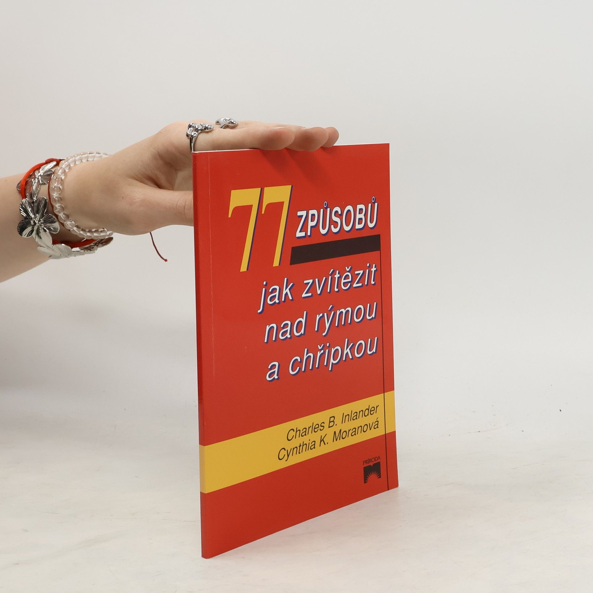 Charles B. Inlander 77 způsobů jak zvítězit nad rýmou a chřipkou