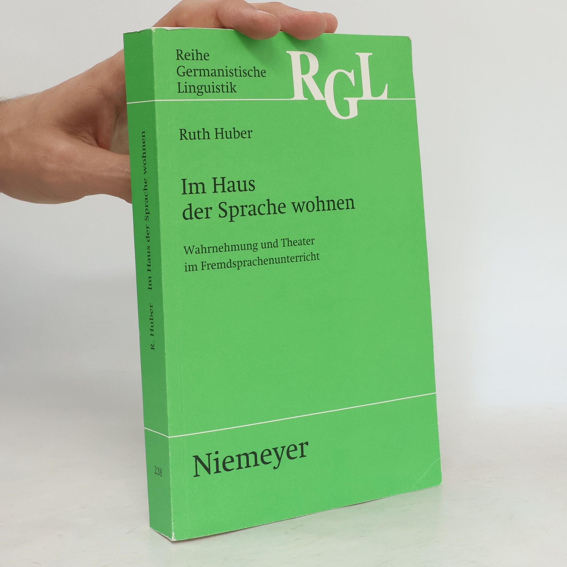Ruth Huber Im Haus der Sprache wohnen