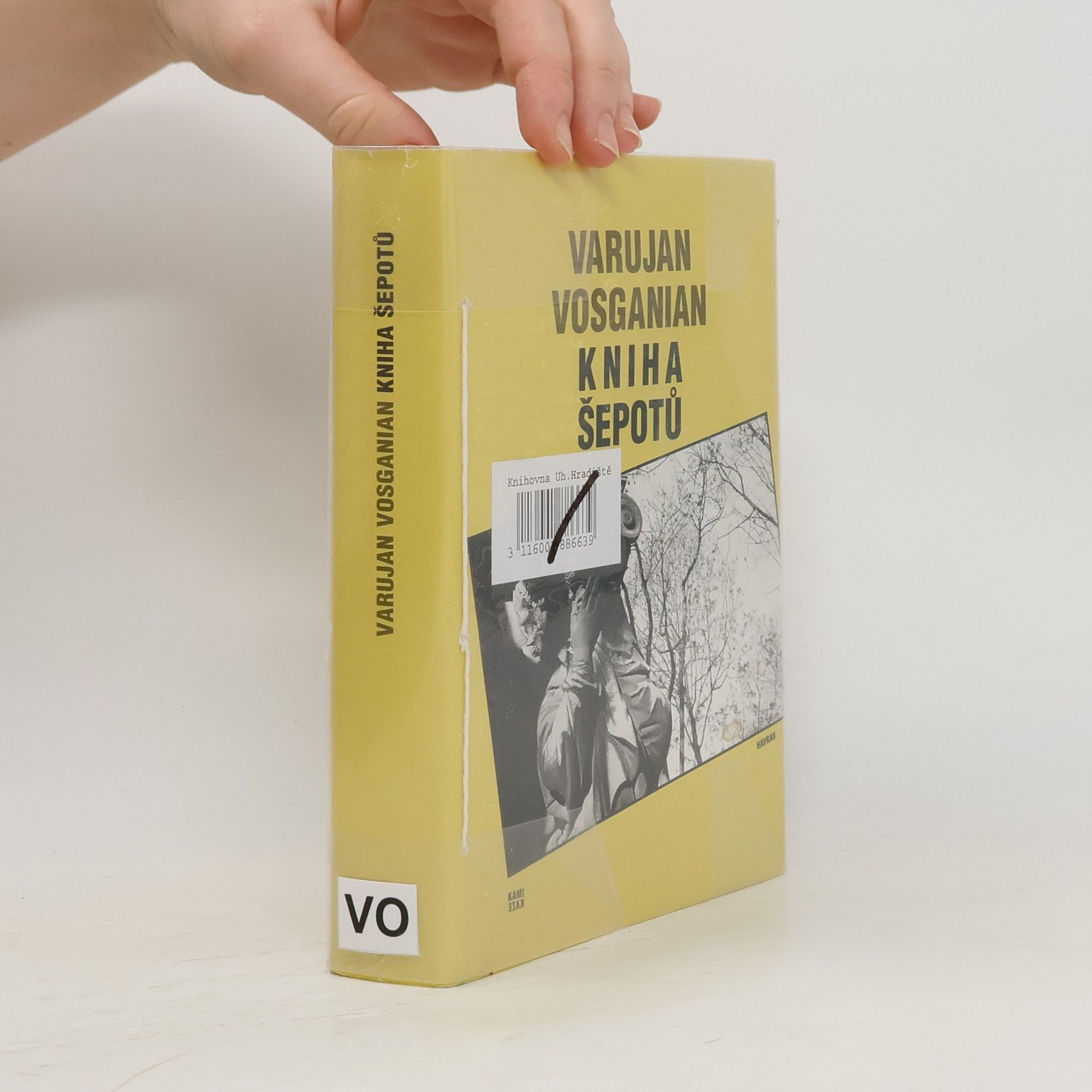 Varujan Vosganian Kniha šepotů