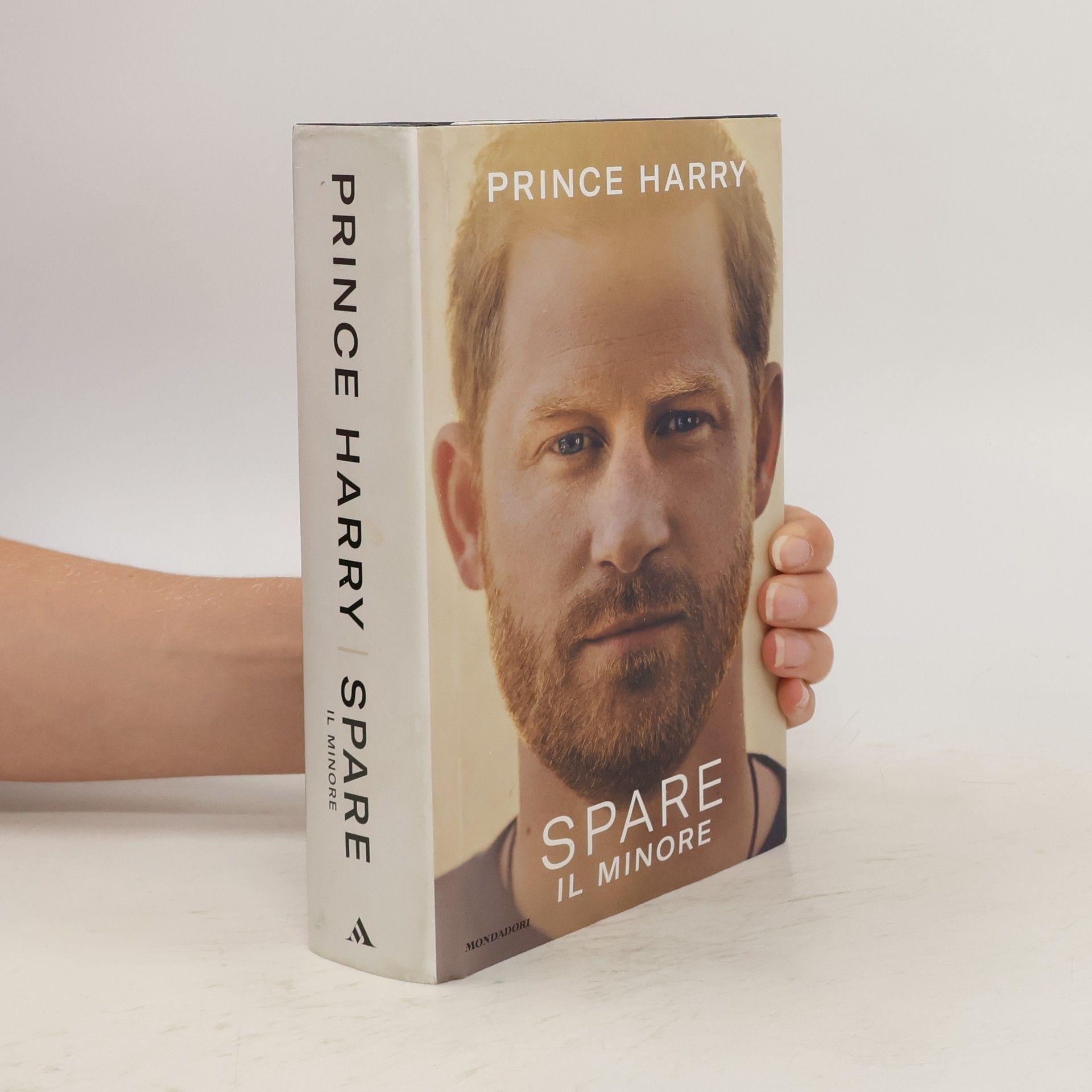 Princ Harry Spare. Il minore