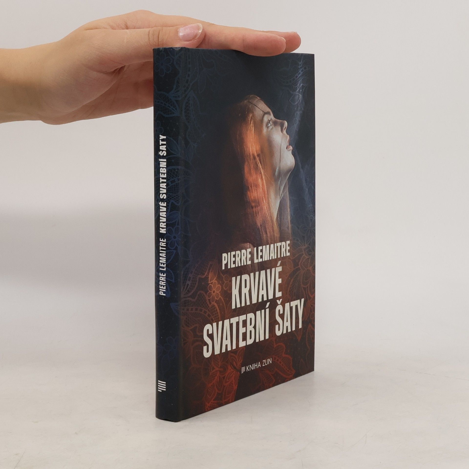 Pierre Lemaitre Krvavé svatební šaty