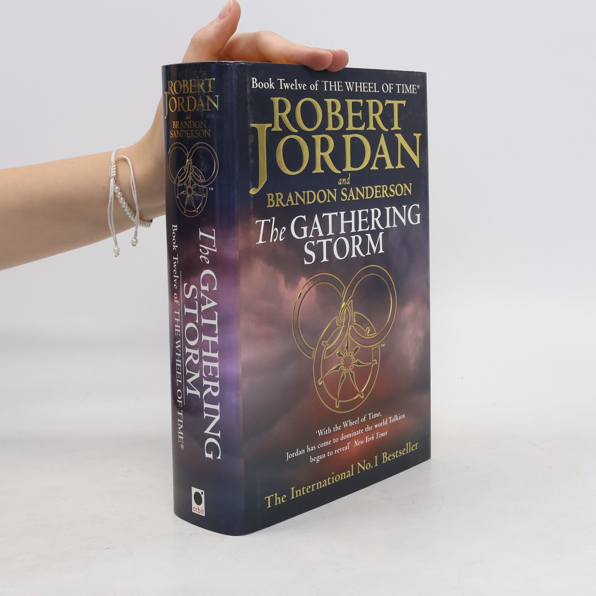 Robert Jordan The Weel of Time 12: The Gathering Storm