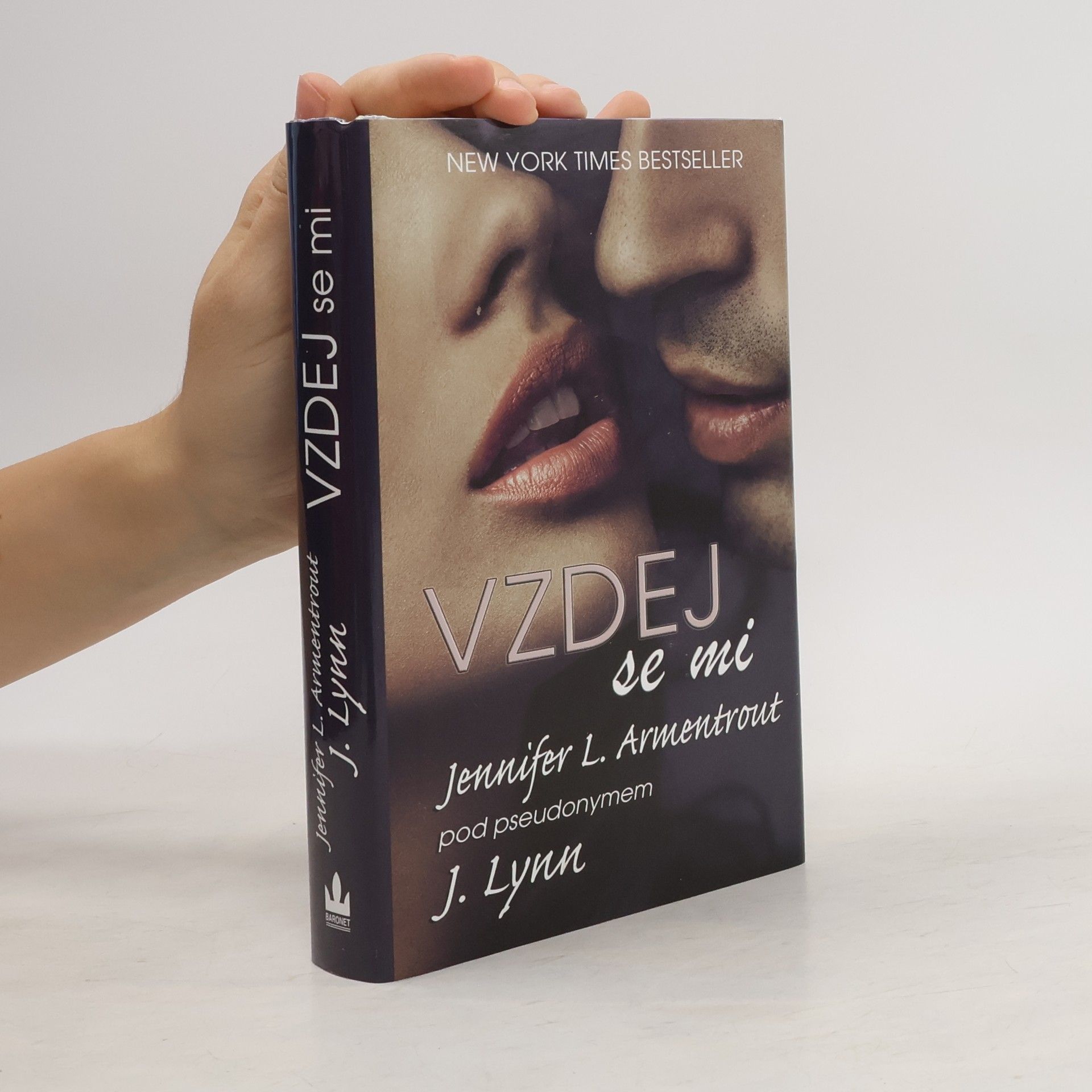 Jennifer L. Armentrout Vzdej se mi