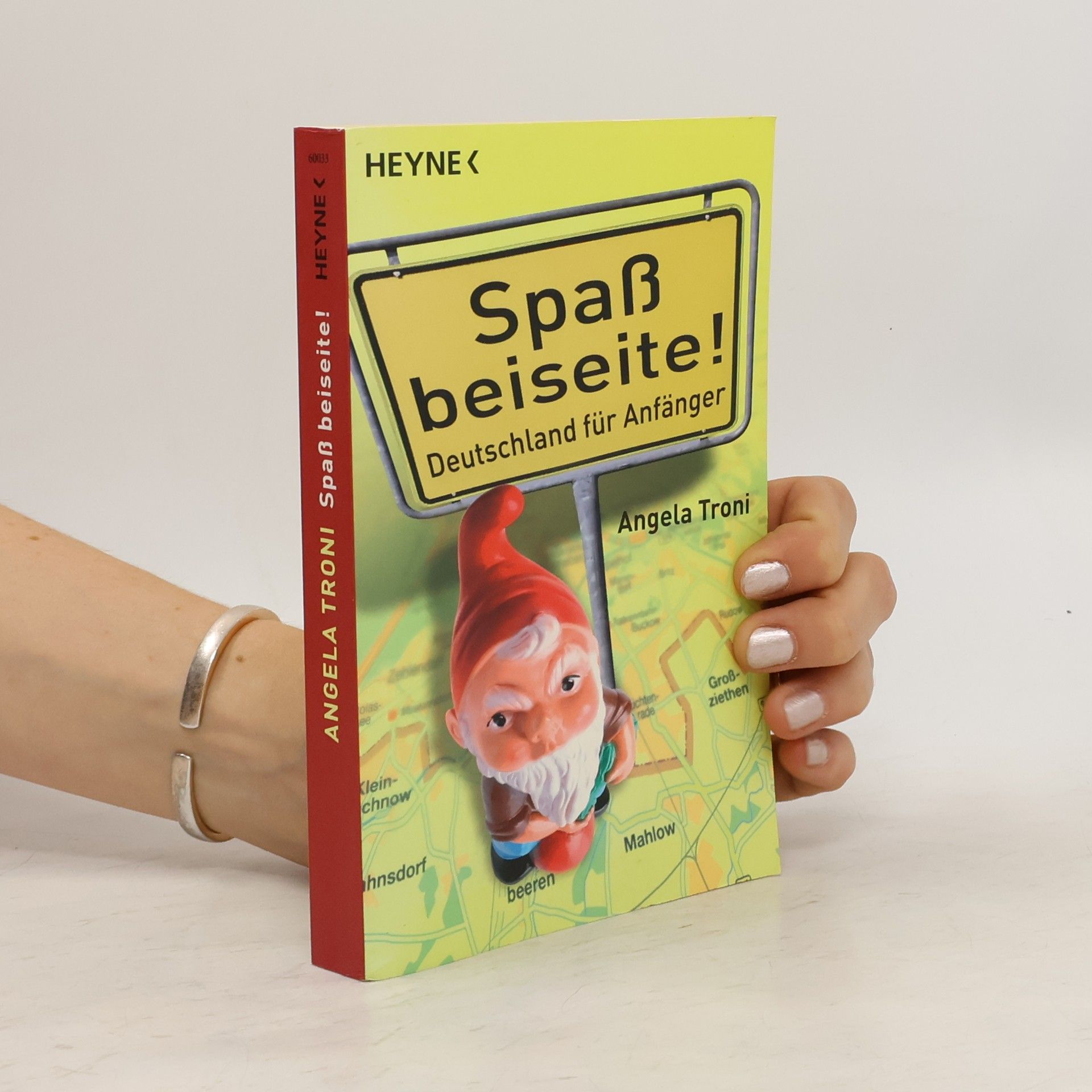 Angela Troni Spass beiseite!