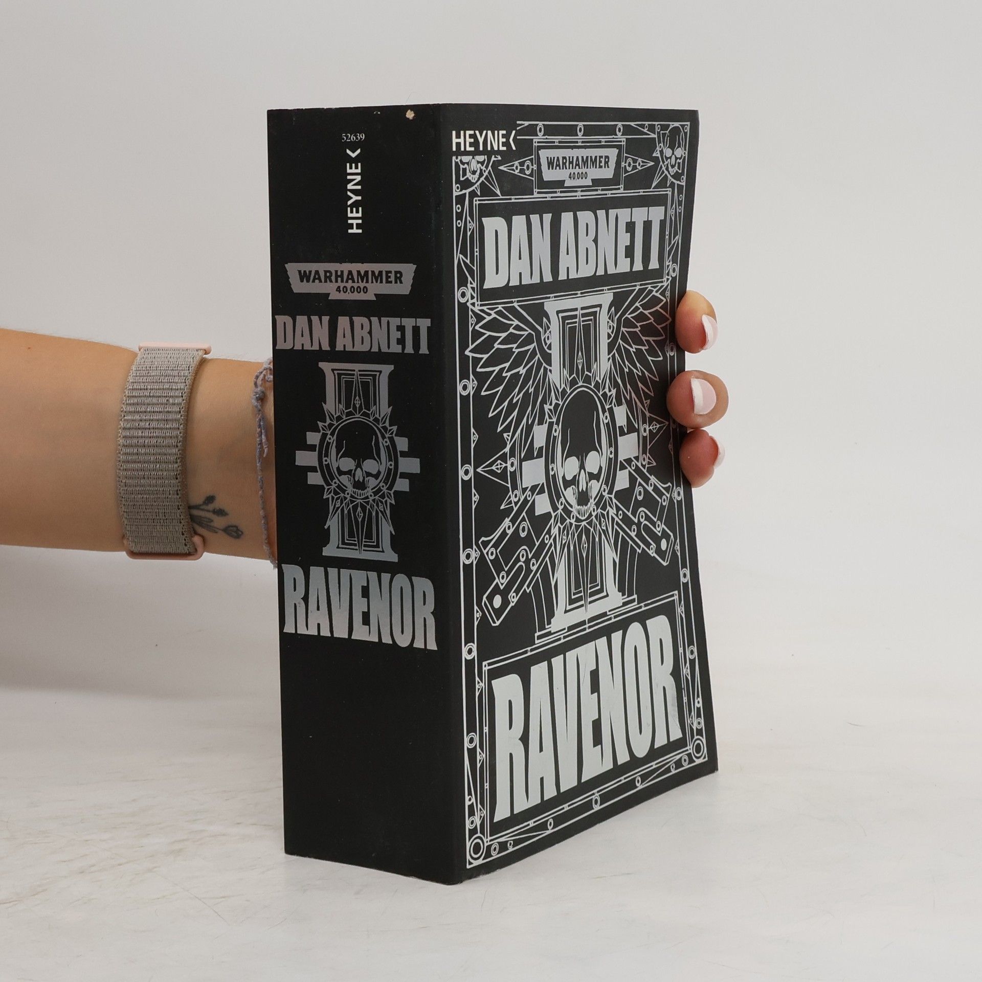 Dan Abnett Ravenor. drei Romane in einem Band ; mit zwei Kurzgeschichten
