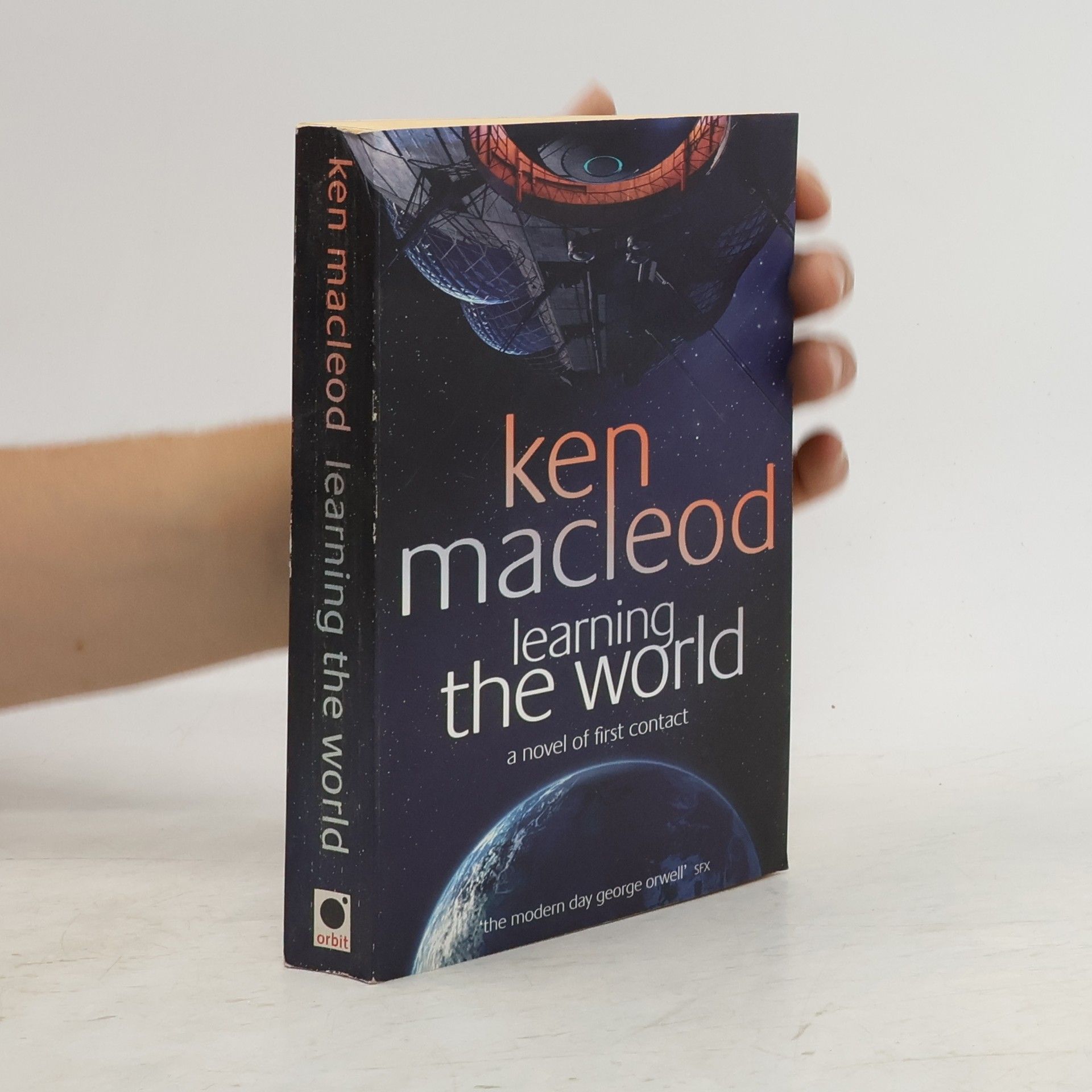 Ken MacLeod Learning the World