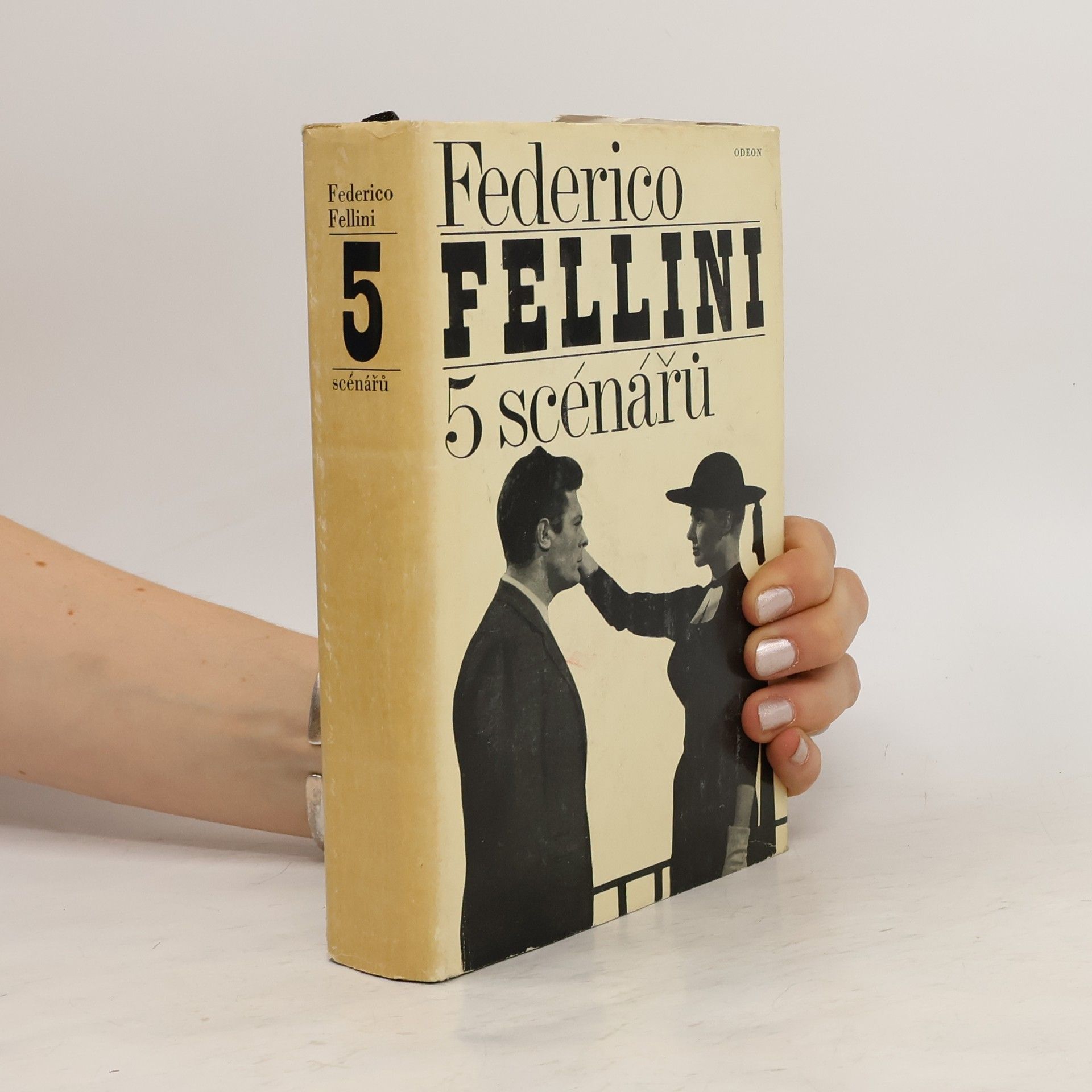 Federico Fellini 5 scénářů