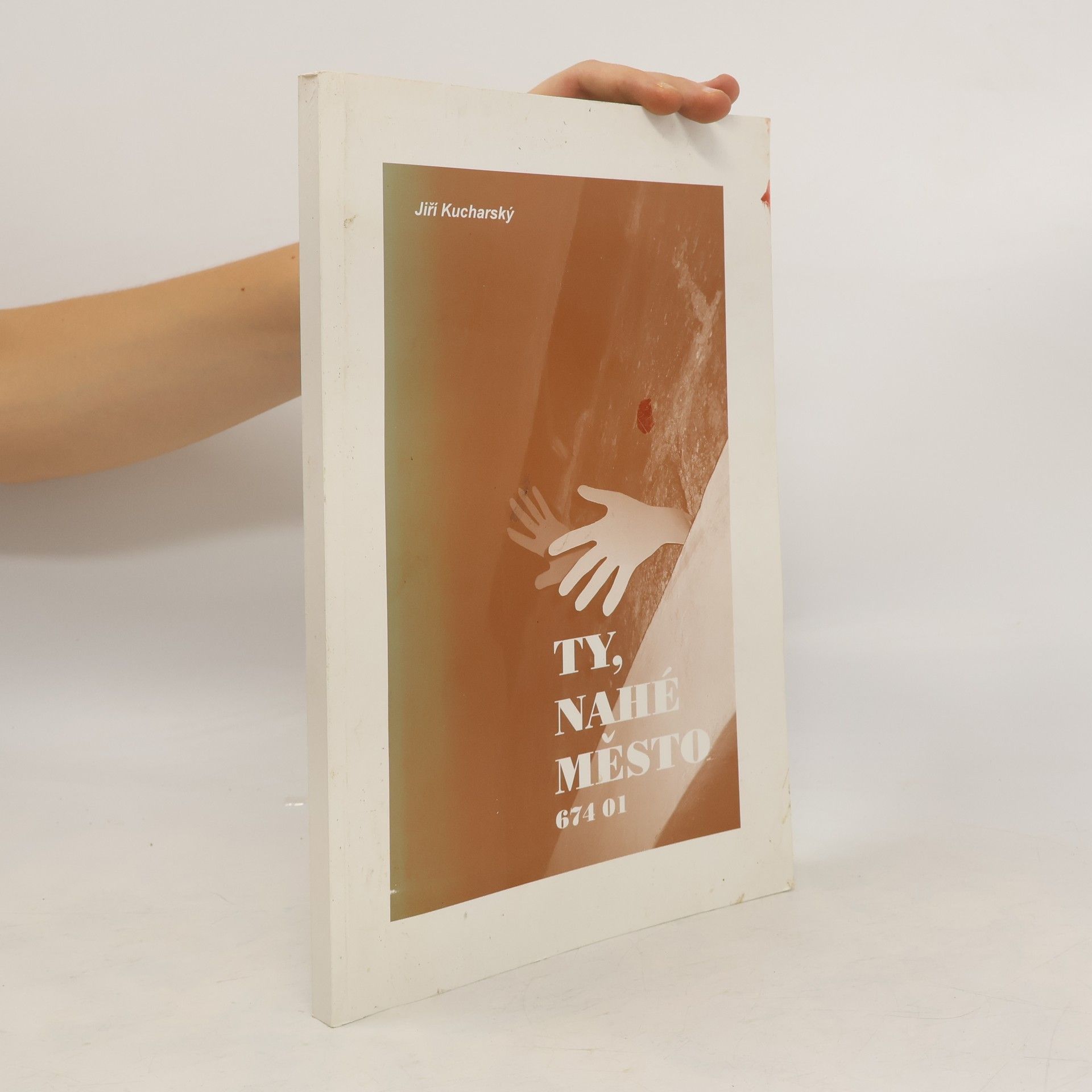 Jiří Kucharský Ty, nahé město