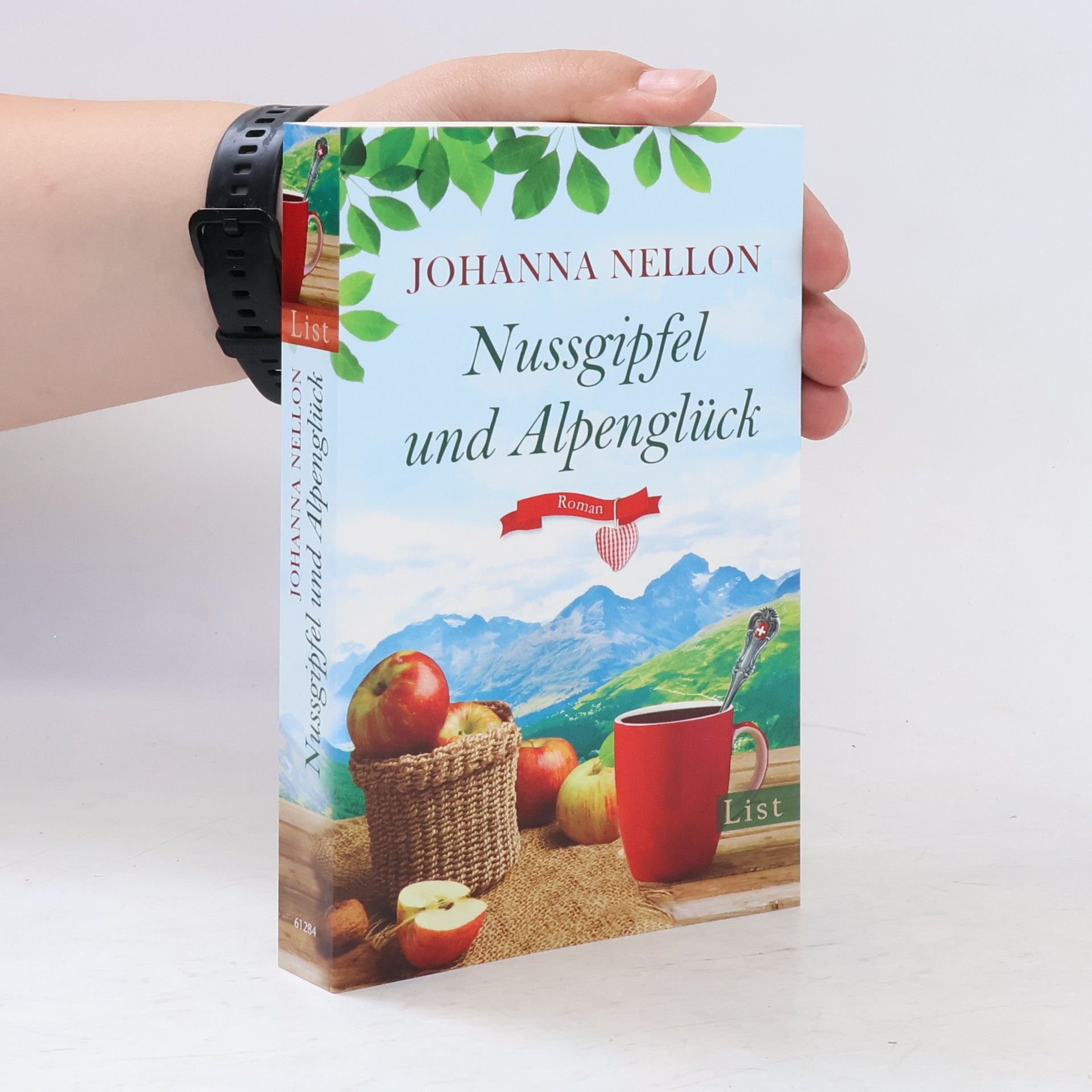 Johanna Nellon Nussgipfel und Alpenglück