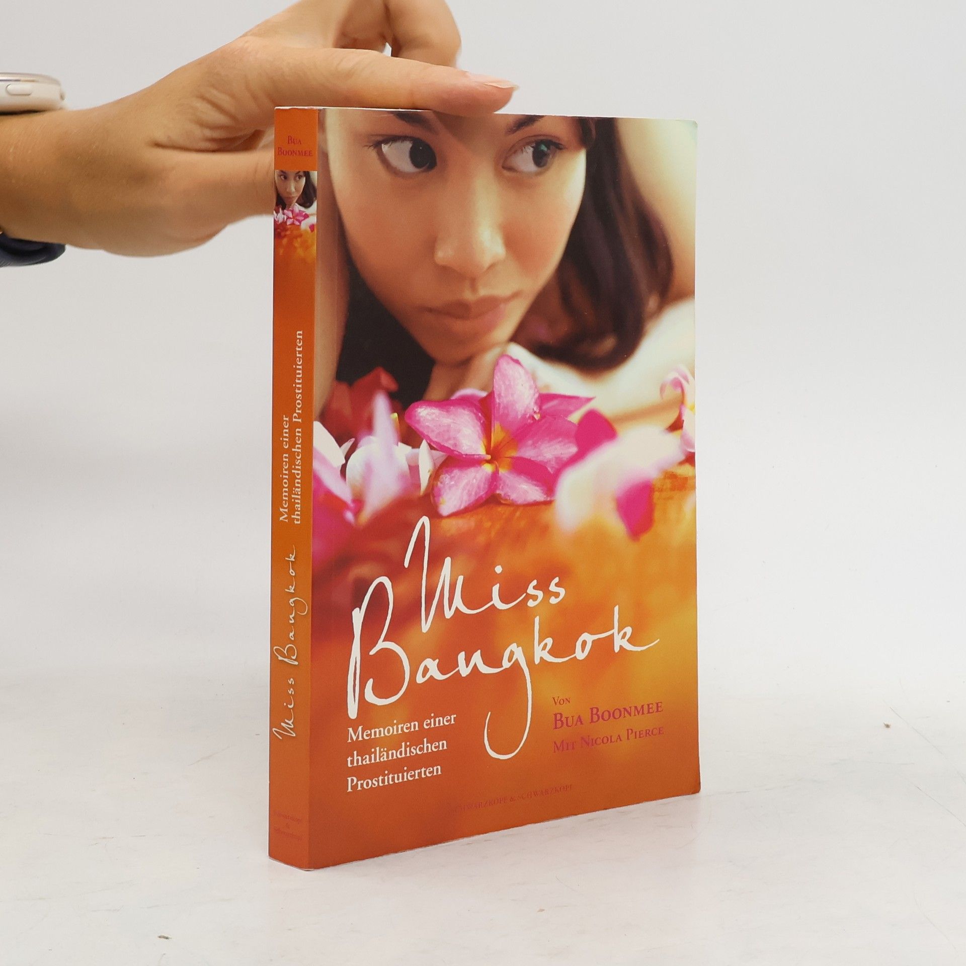 Bua Boonmee Miss Bangkok