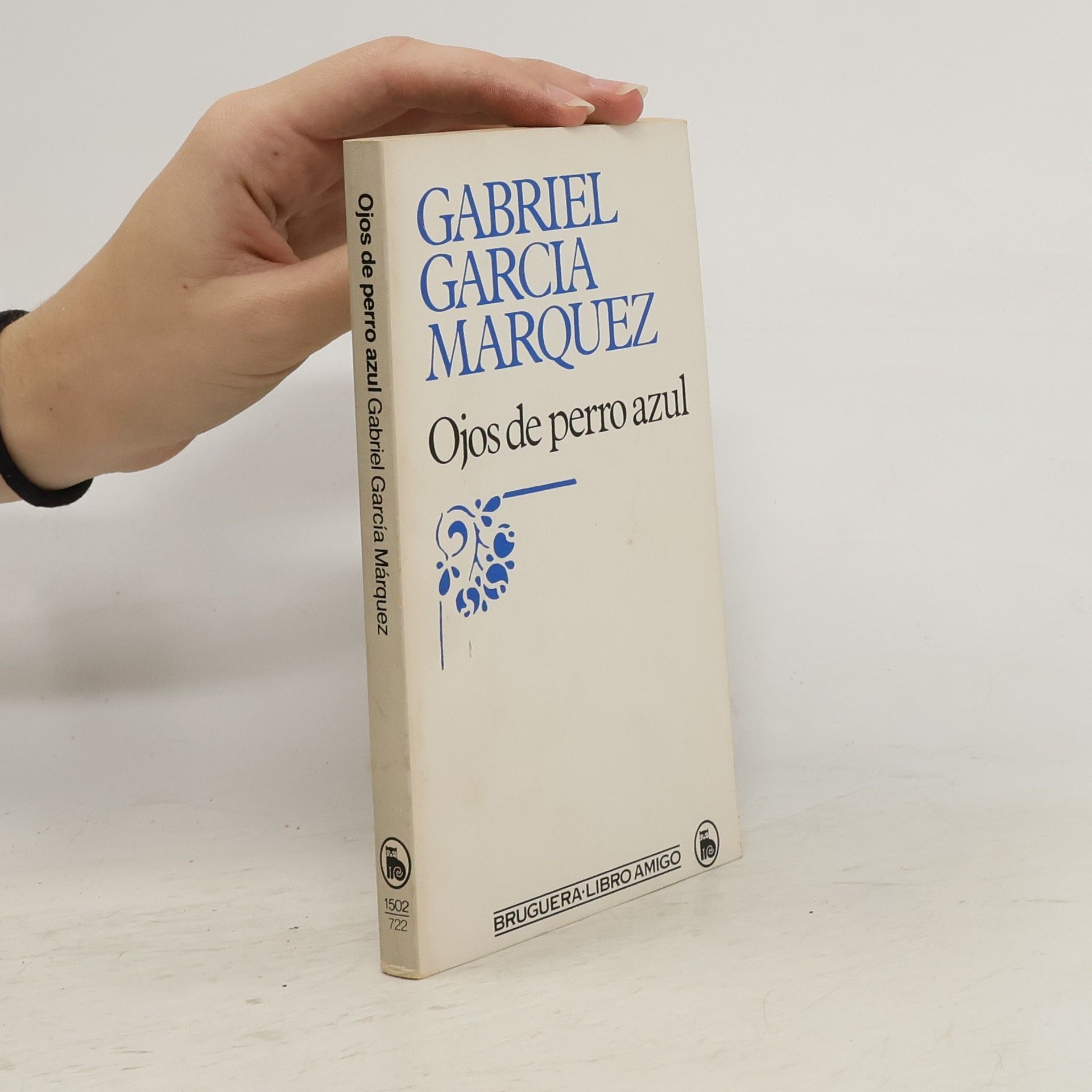 Gabriel García Márquez Ojos de perro azul