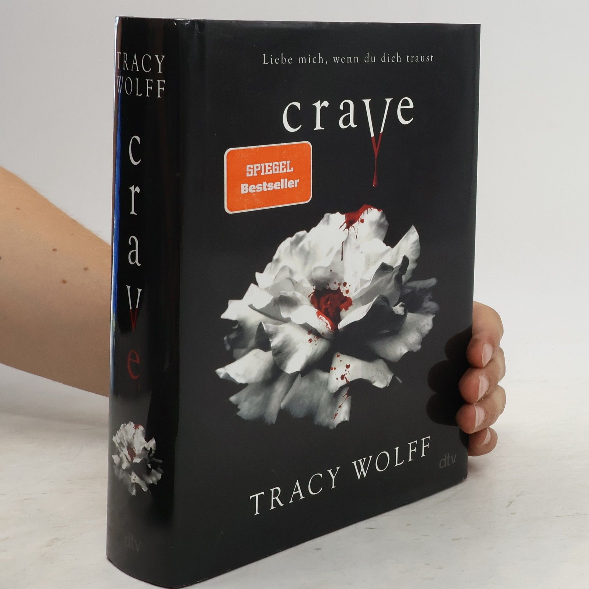 Tracy Wolff Crave
