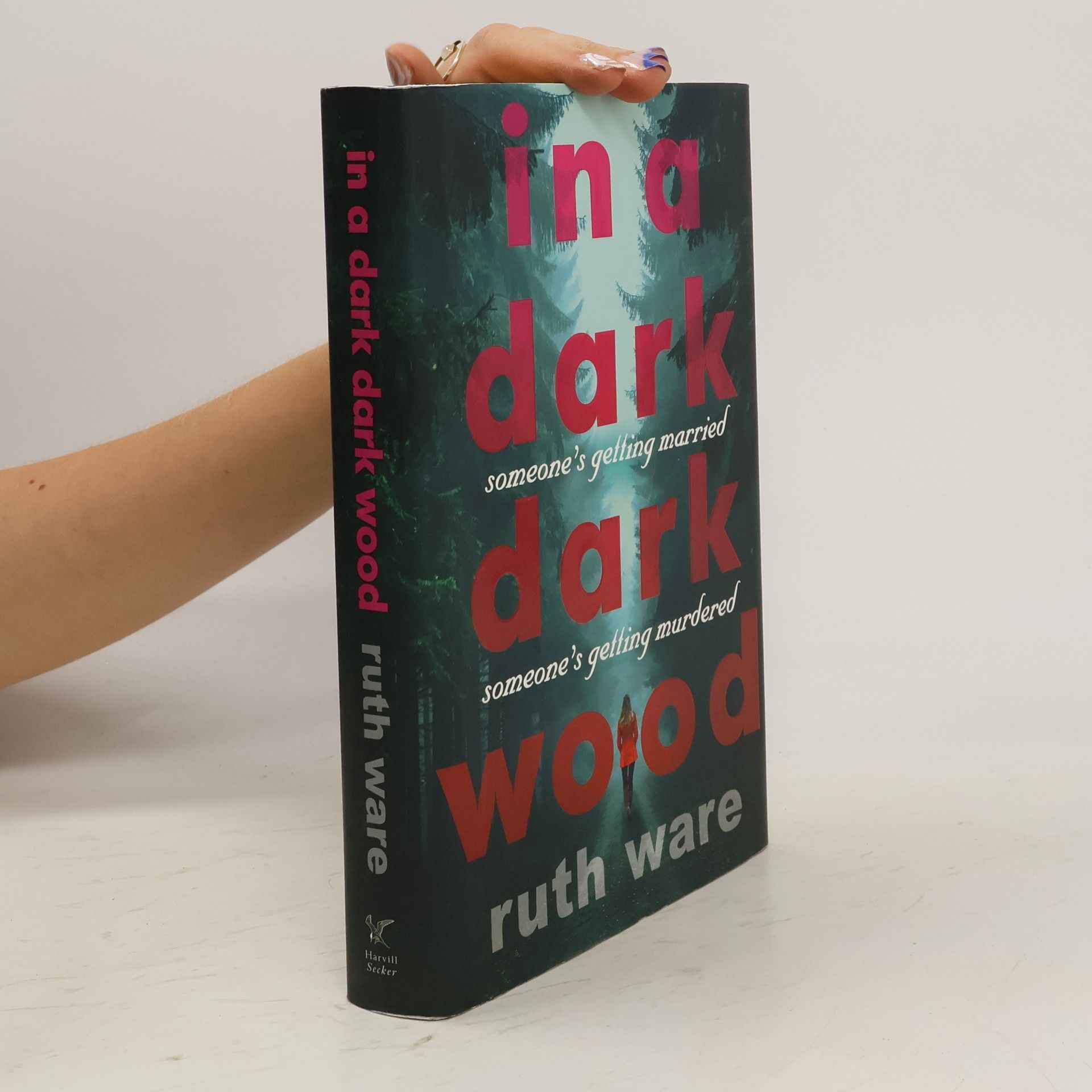 Ruth Ware In a Dark, Dark Wood