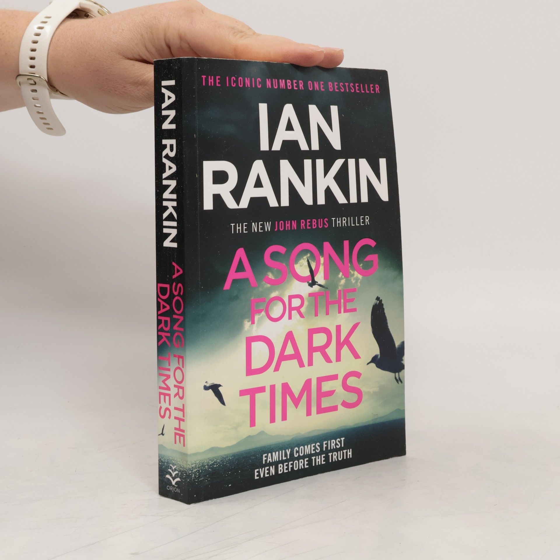 Ian Rankin A Song for the Dark Times