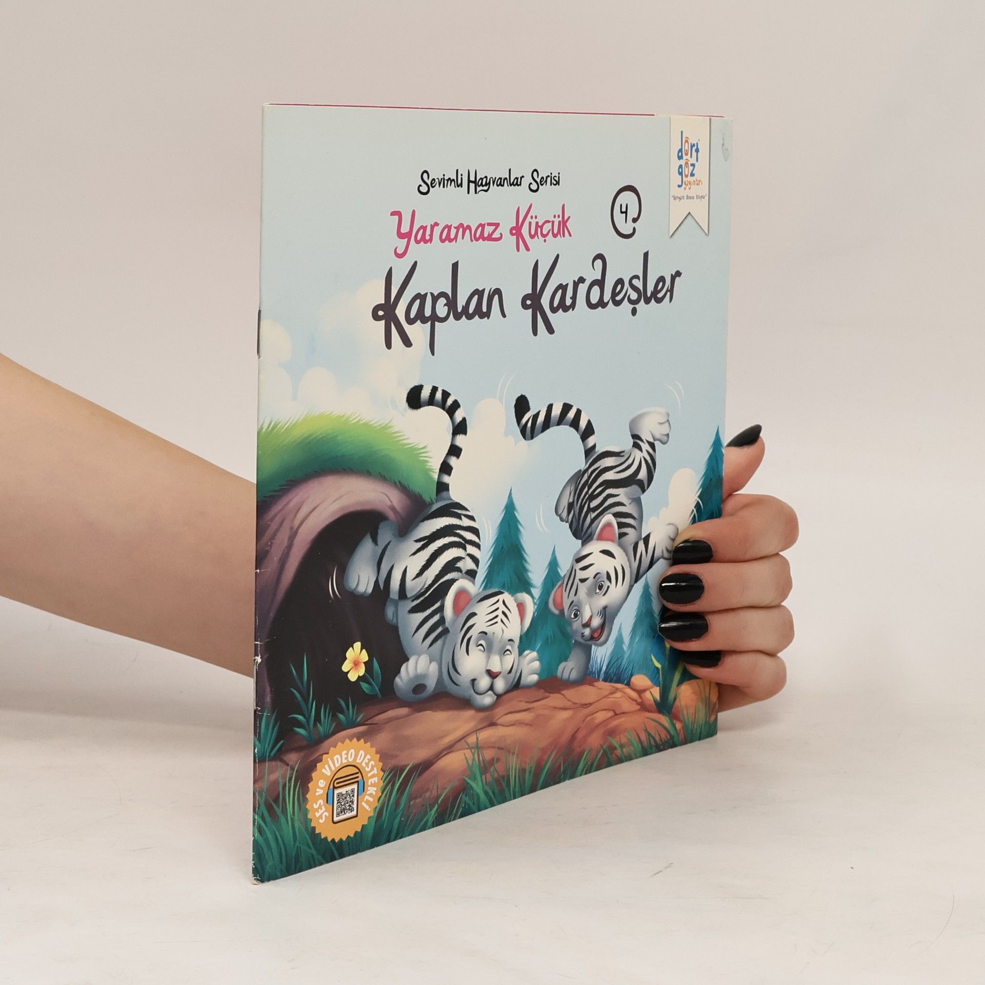 Kolektív autorov Sevimli Hayvanlar Serisi. Yaramaz Kücük Kaplan Kardesler