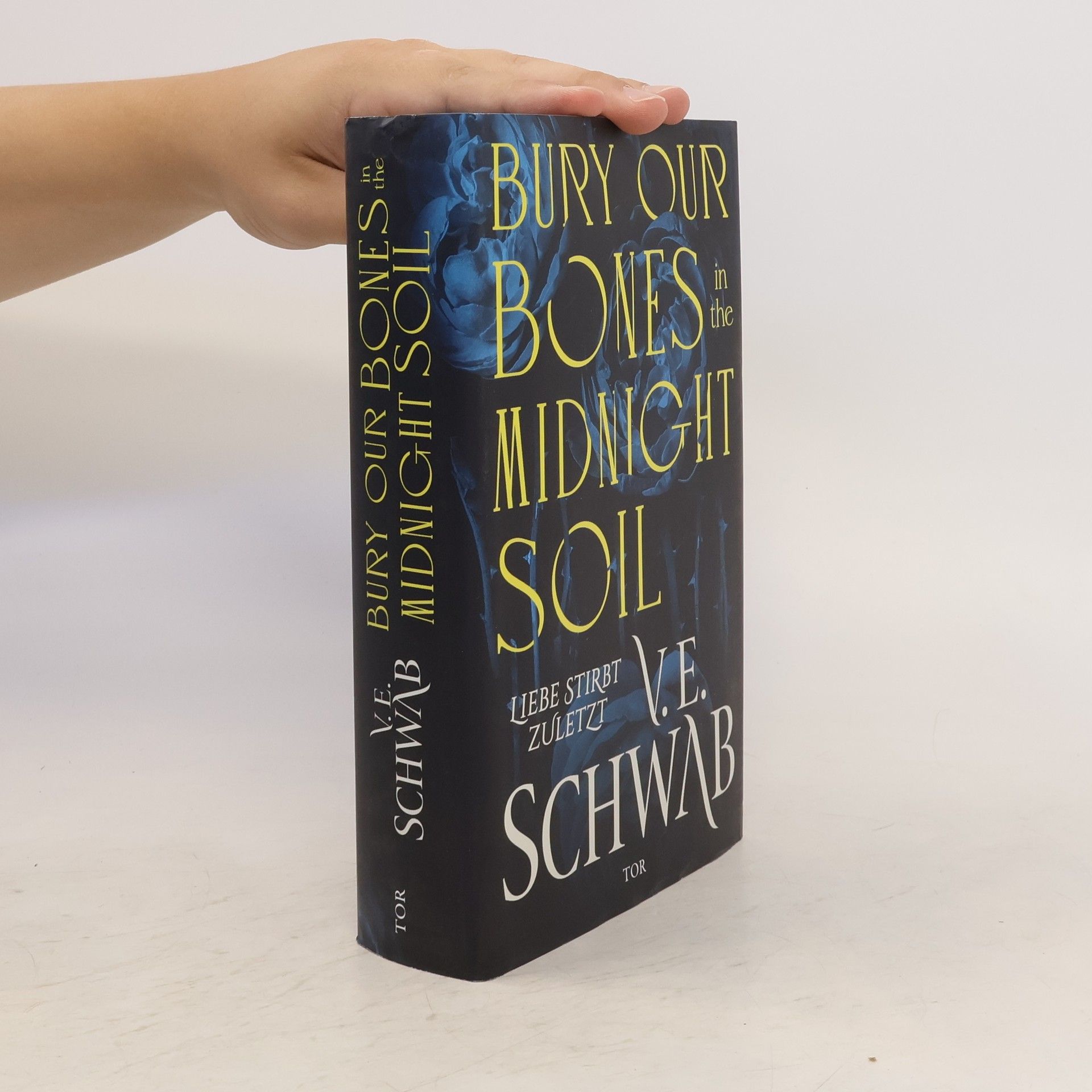 V. E. Schwab Bury Our Bones in the Midnight Soil