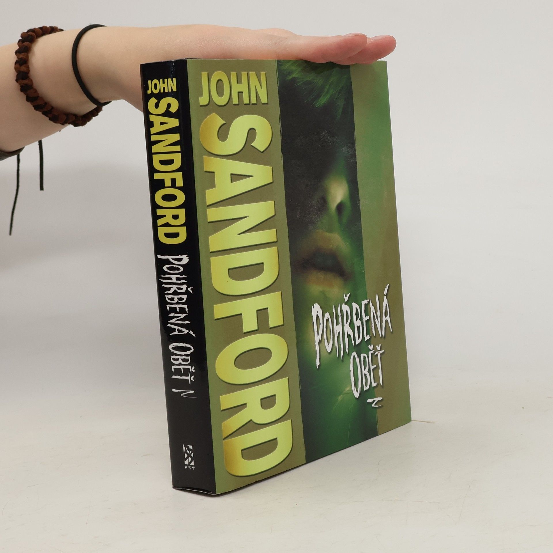 John Sandford Pohřbená oběť