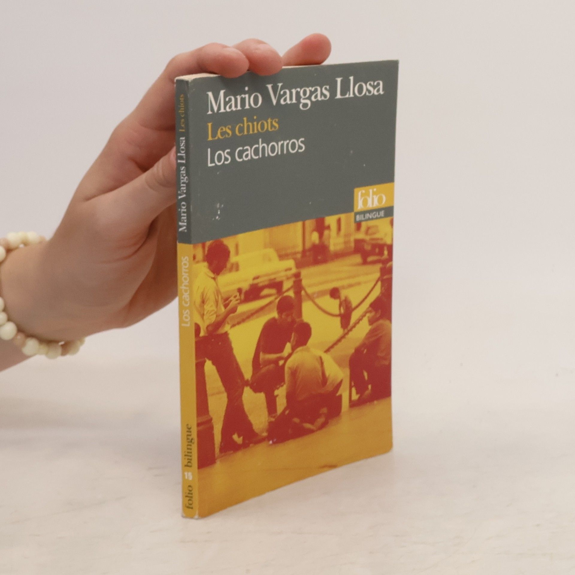 Mario Vargas Llosa Les chiots
