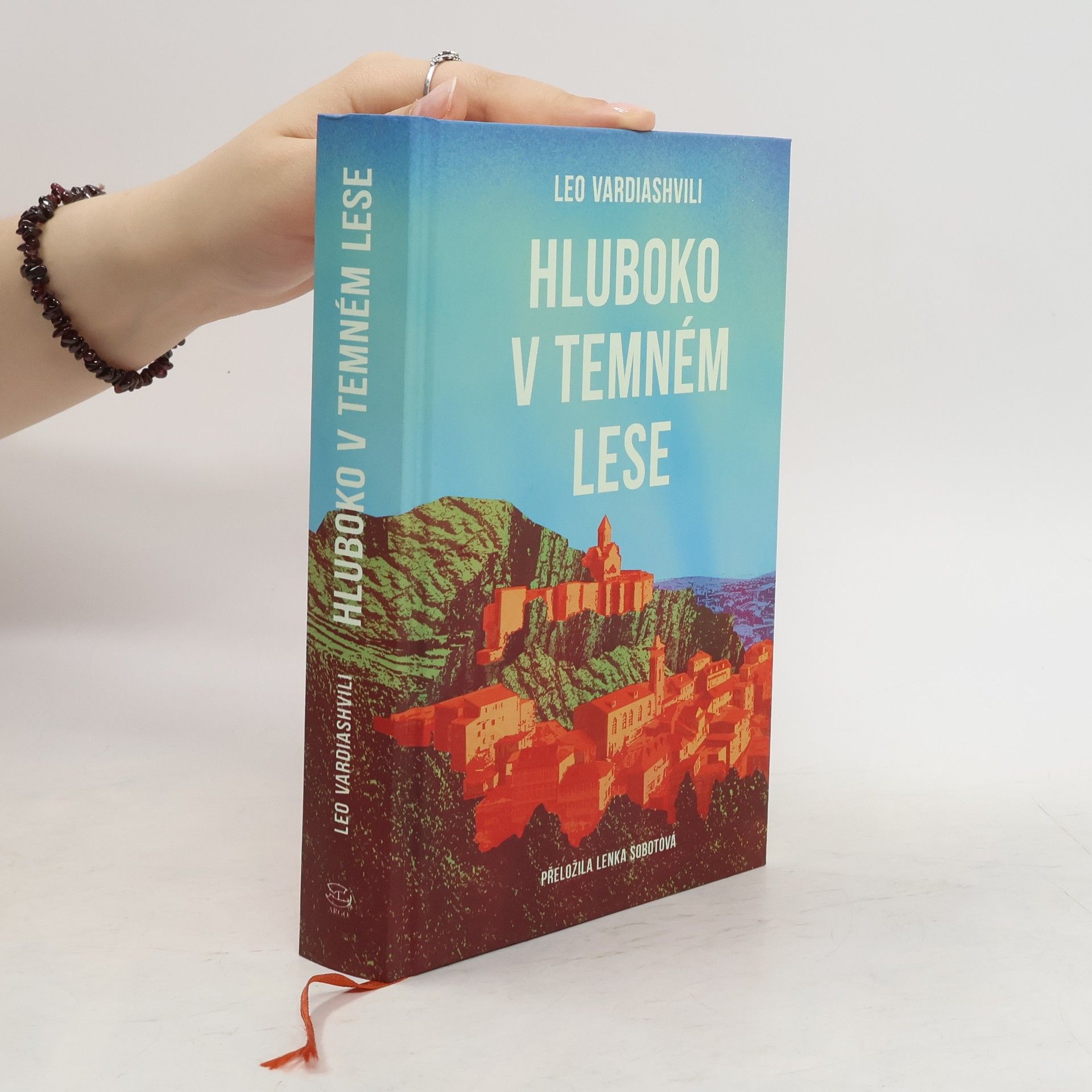 Leo Vardiashvili Hluboko v temném lese