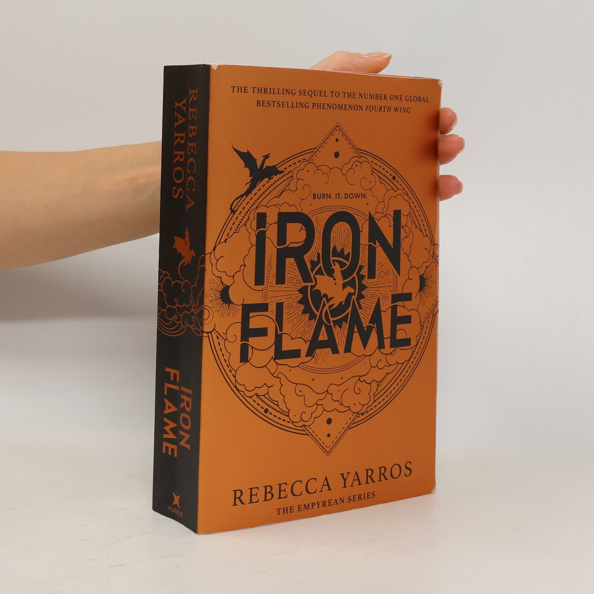 Rebecca Yarros Iron Flame
