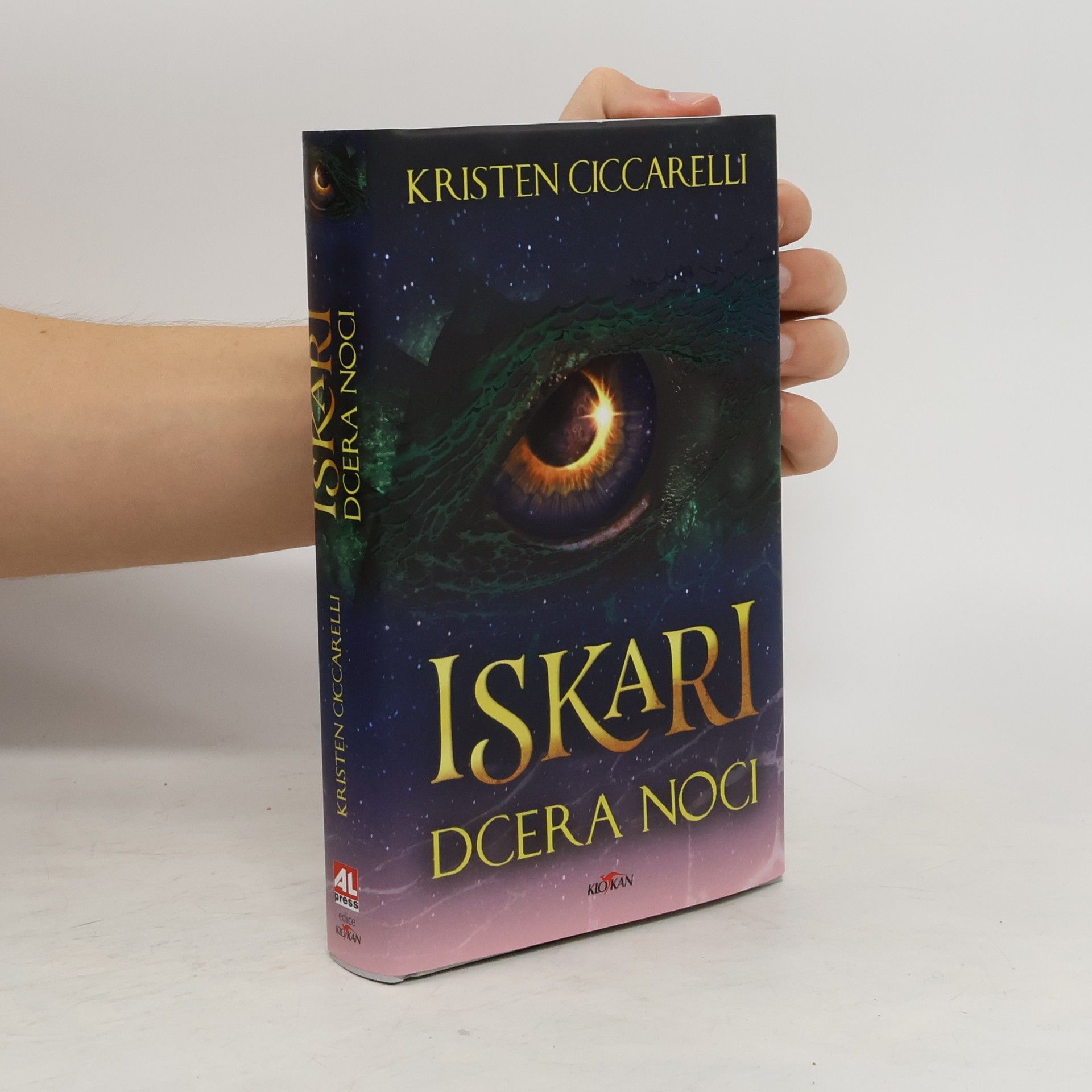 Kristen Ciccarelli Iskari. Dcera noci