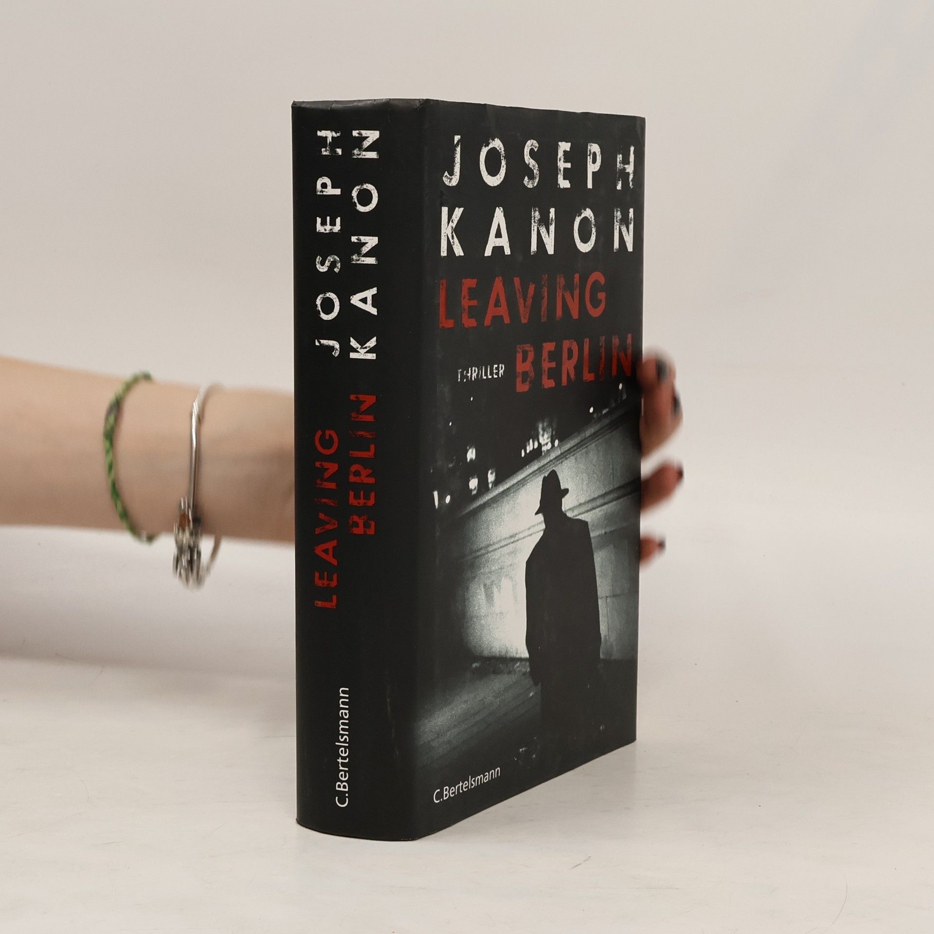 Joseph Kanon Leaving Berlin