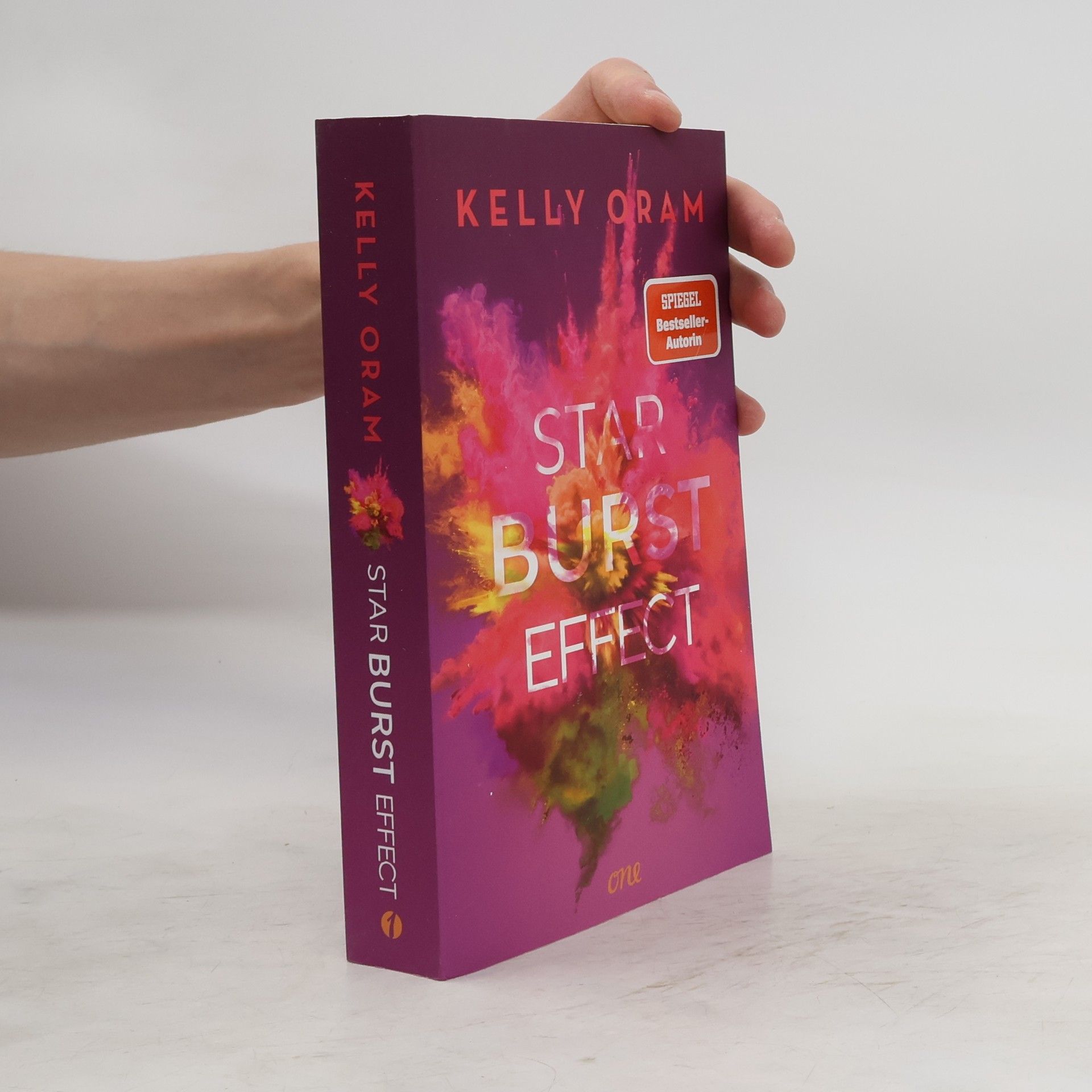 Kelly Oram Starburst Effect