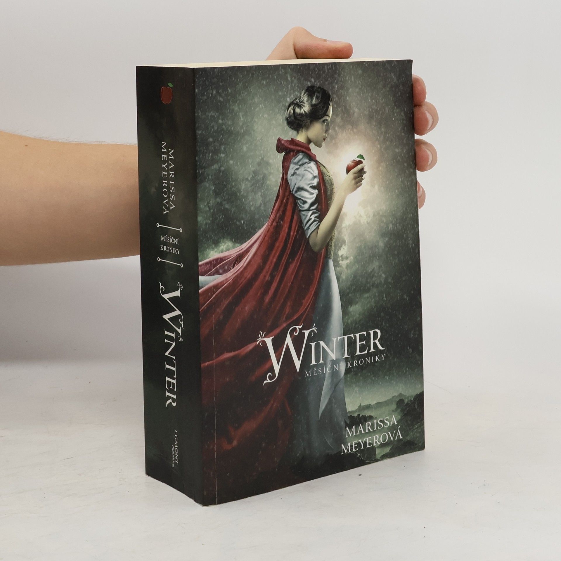 Marissa Meyer Měsíční kroniky. Winter