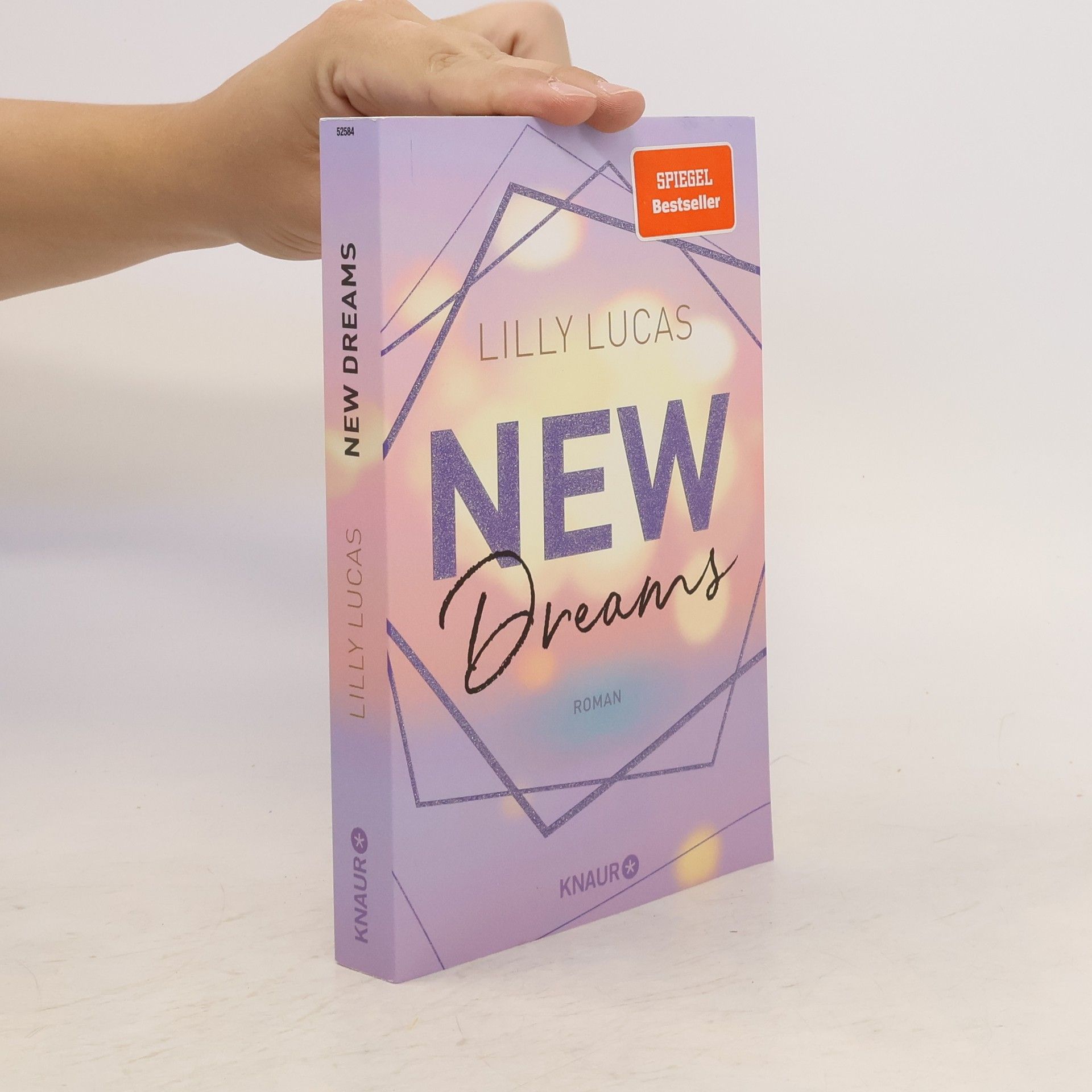 Lilly Lucas New Dreams