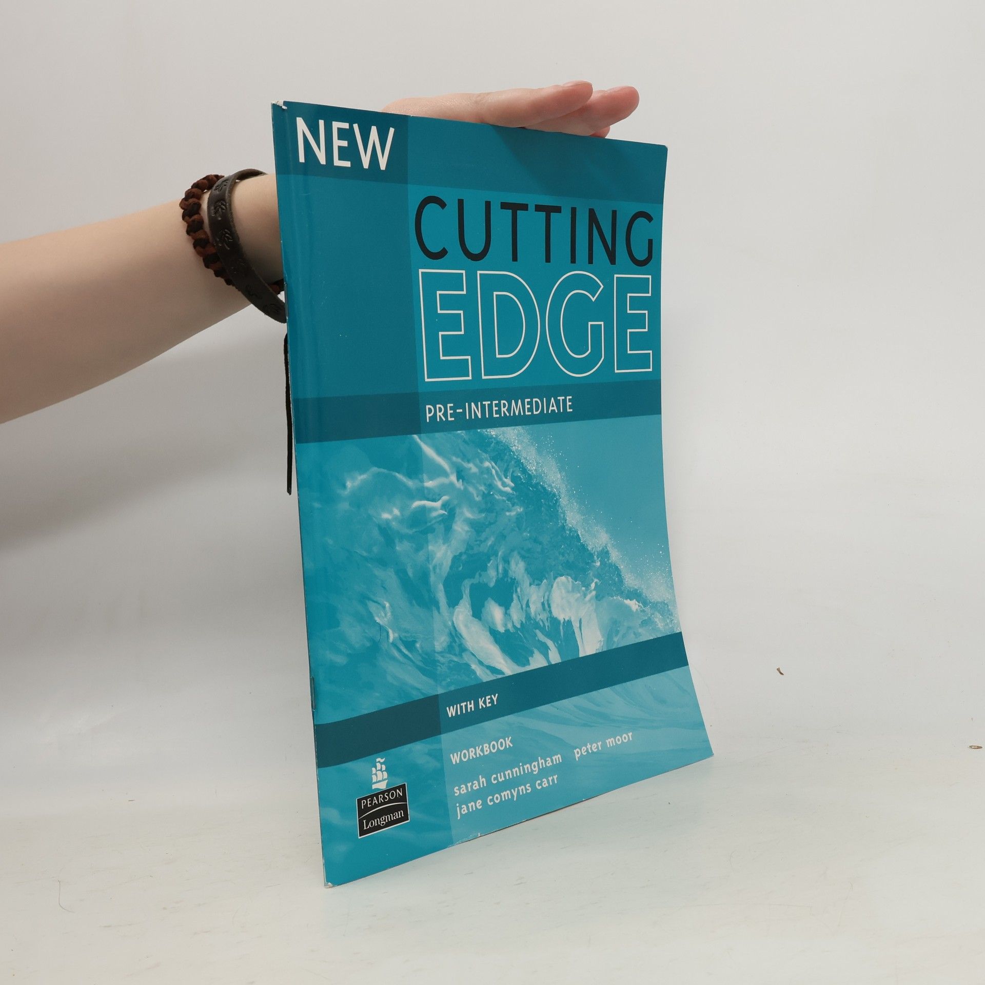 Sarah Cunningham New Cutting edge. Pre-intermediate. Workbook With Key