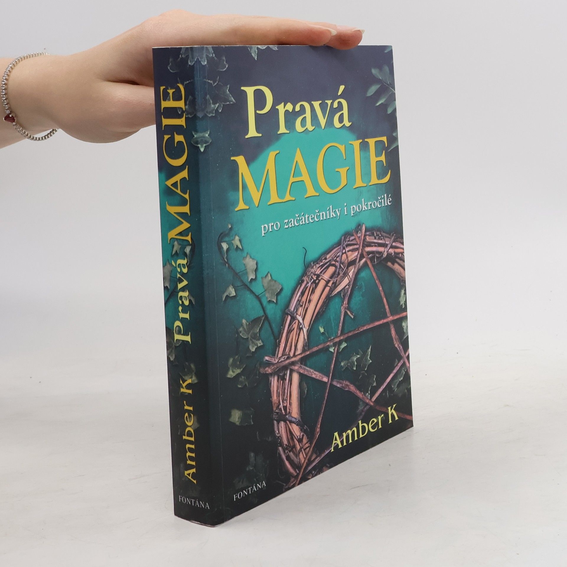 Amber K Pravá magie